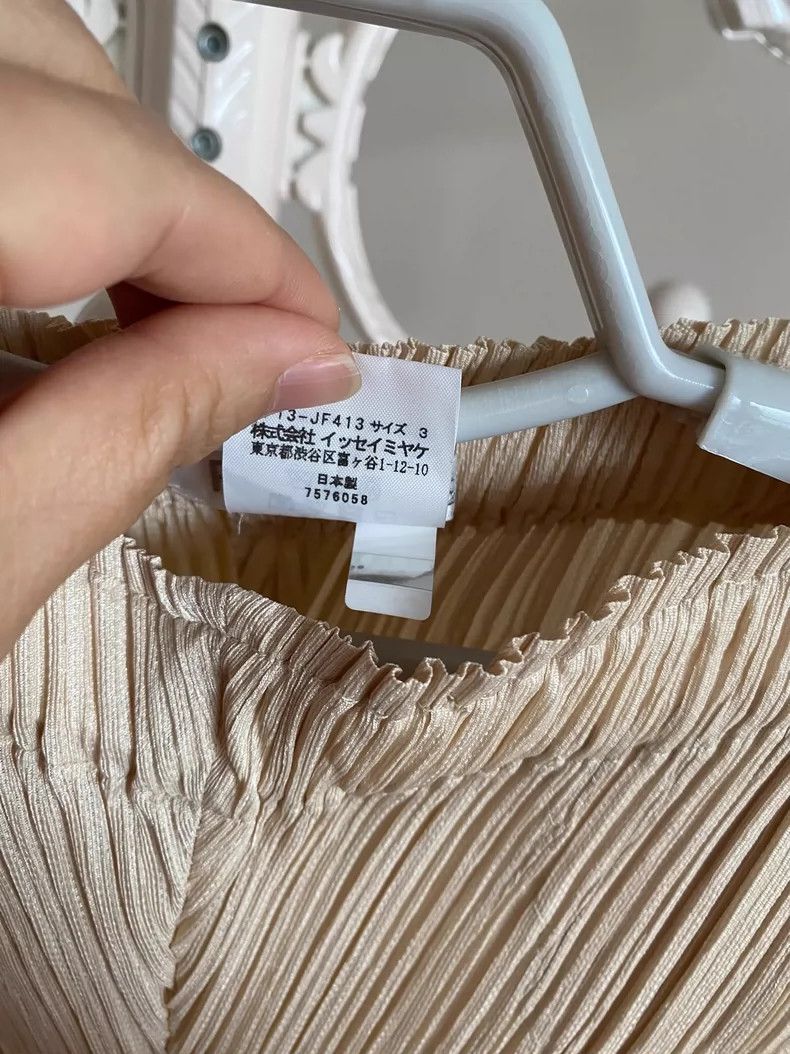 Issey Miyake Issey Miyake size:3 Beige pleated pants Size 42" / US 20 - 3 Thumbnail