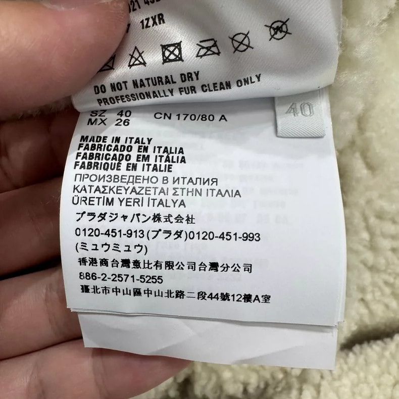 Prada Prada Fur all-in-one coat 2505-Nextarrow Size S / US 4 / IT 40 - 5 Thumbnail
