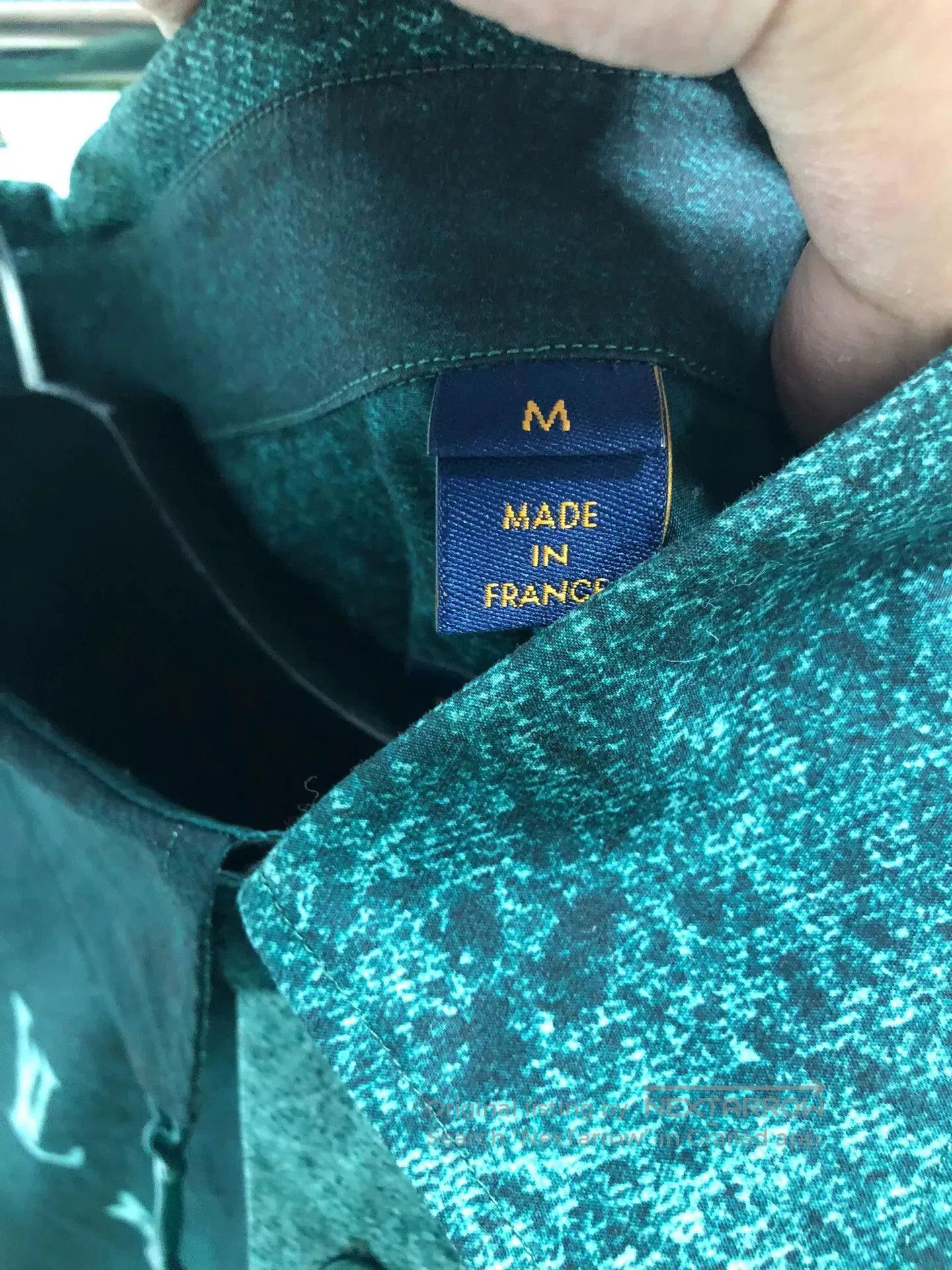 Louis Vuitton louis vuitton long sleeve logo shirt green. Size US M / EU 48-50 / 2 - 5 Thumbnail