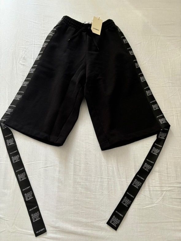 Vetements vetements wash tag shorts Size US 28 / EU 44 - 4 Thumbnail