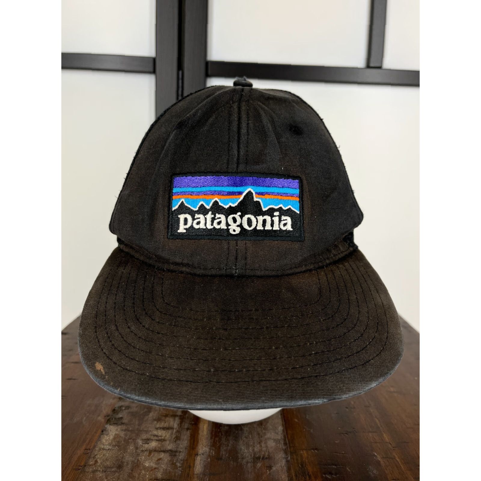 Patagonia Patagonia Hat Cap Snap Back Adult One Size Black Fitz Roy Embroider Trucker READ Size ONE SIZE - 2 Thumbnail