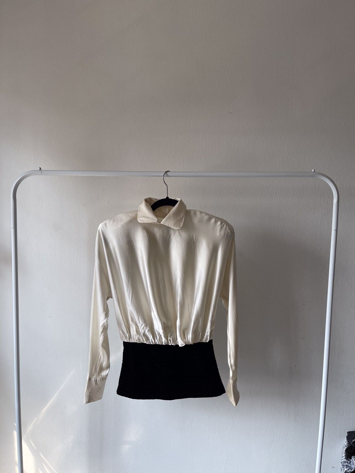 GF Ferre × Gianfranco Ferre 90s Gianfranco Ferre Silk Shirt Size M / US 6-8 / IT 42-44 - 5 Thumbnail