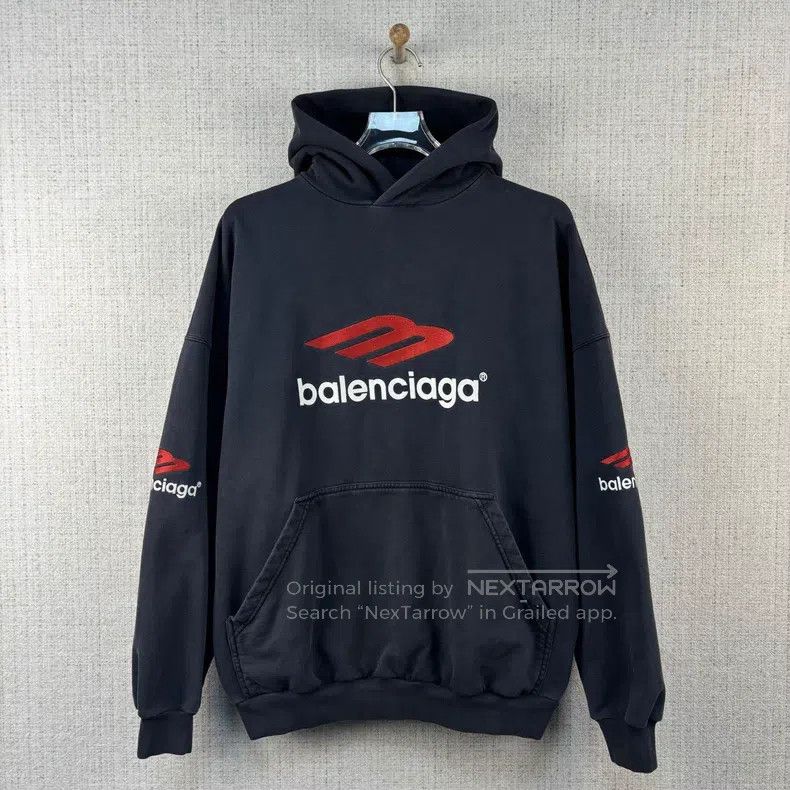 Balenciaga Balenciaga 3B Letter Logo Embroidered Hooded Casual Sweats Size US S / EU 44-46 / 1 - 1 Thumbnail