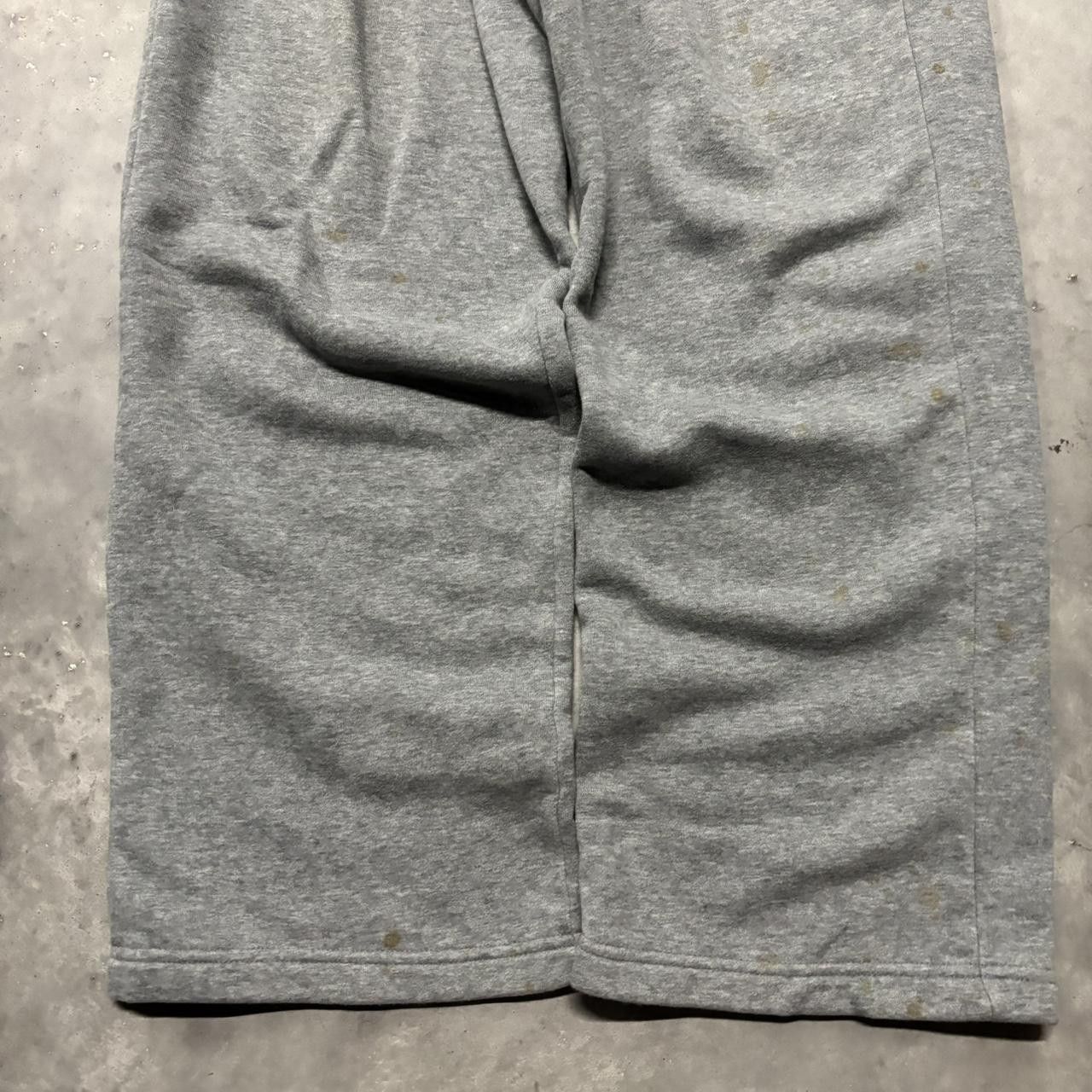 Japanese Brand × Vintage Crazy Vintage Y2K/2000s Baggy Light Grey Skater Essential Sweatpants! Size US 32 / EU 48 - 5 Thumbnail