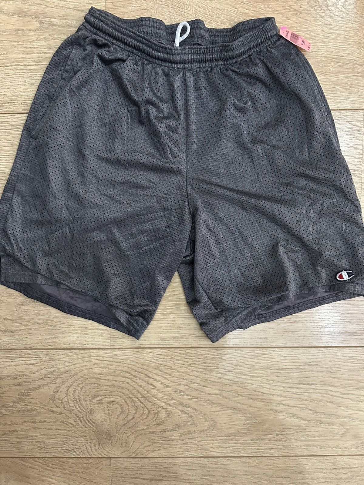 Champion Champion shorts Size US 32 / EU 48 - 1 Thumbnail
