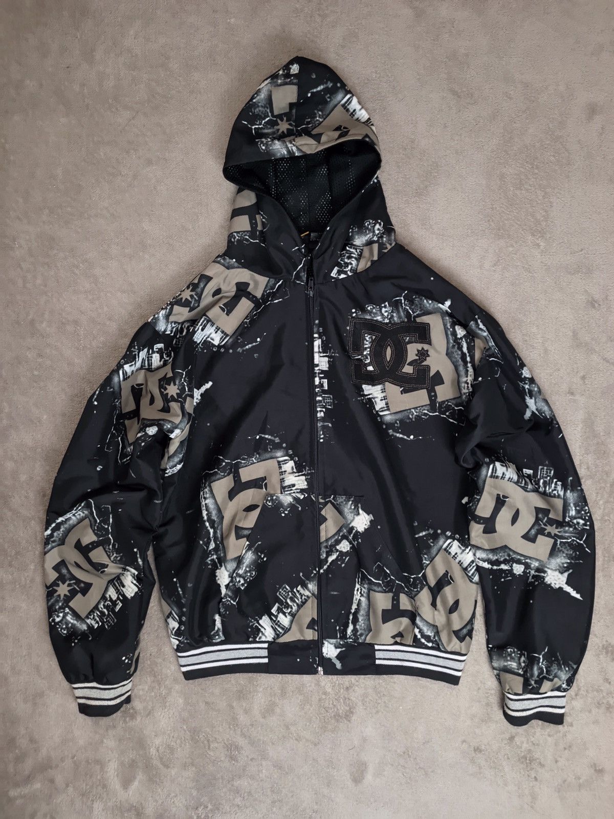 Y2K DC shoes SK8 vintage faded Zip Hooded Jacket