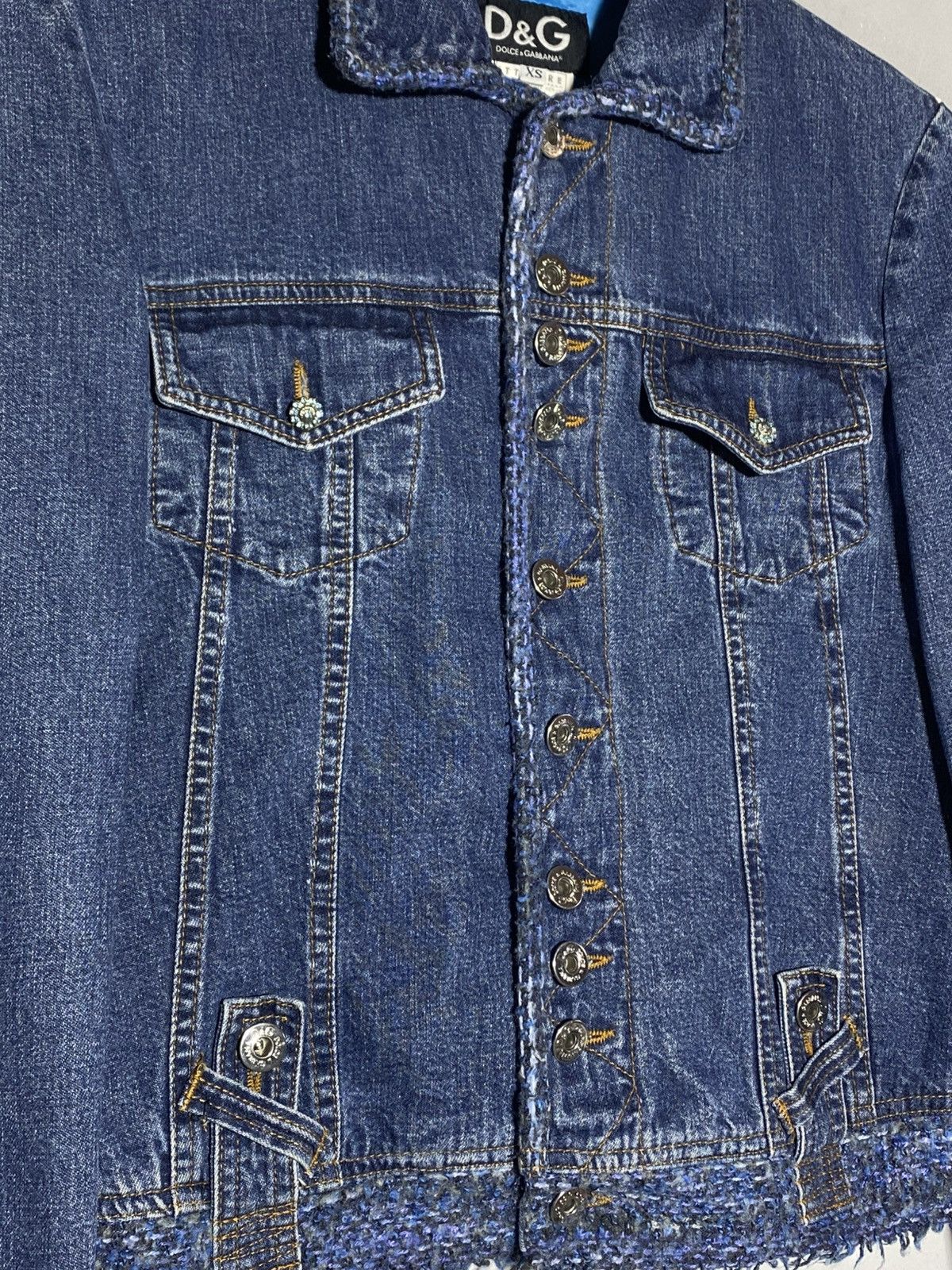 Dolce & Gabbana Dolce & Gabbana Button Down Tweed Detail Denim Jacket Size XS / US 0-2 / IT 36-38 - 3 Thumbnail