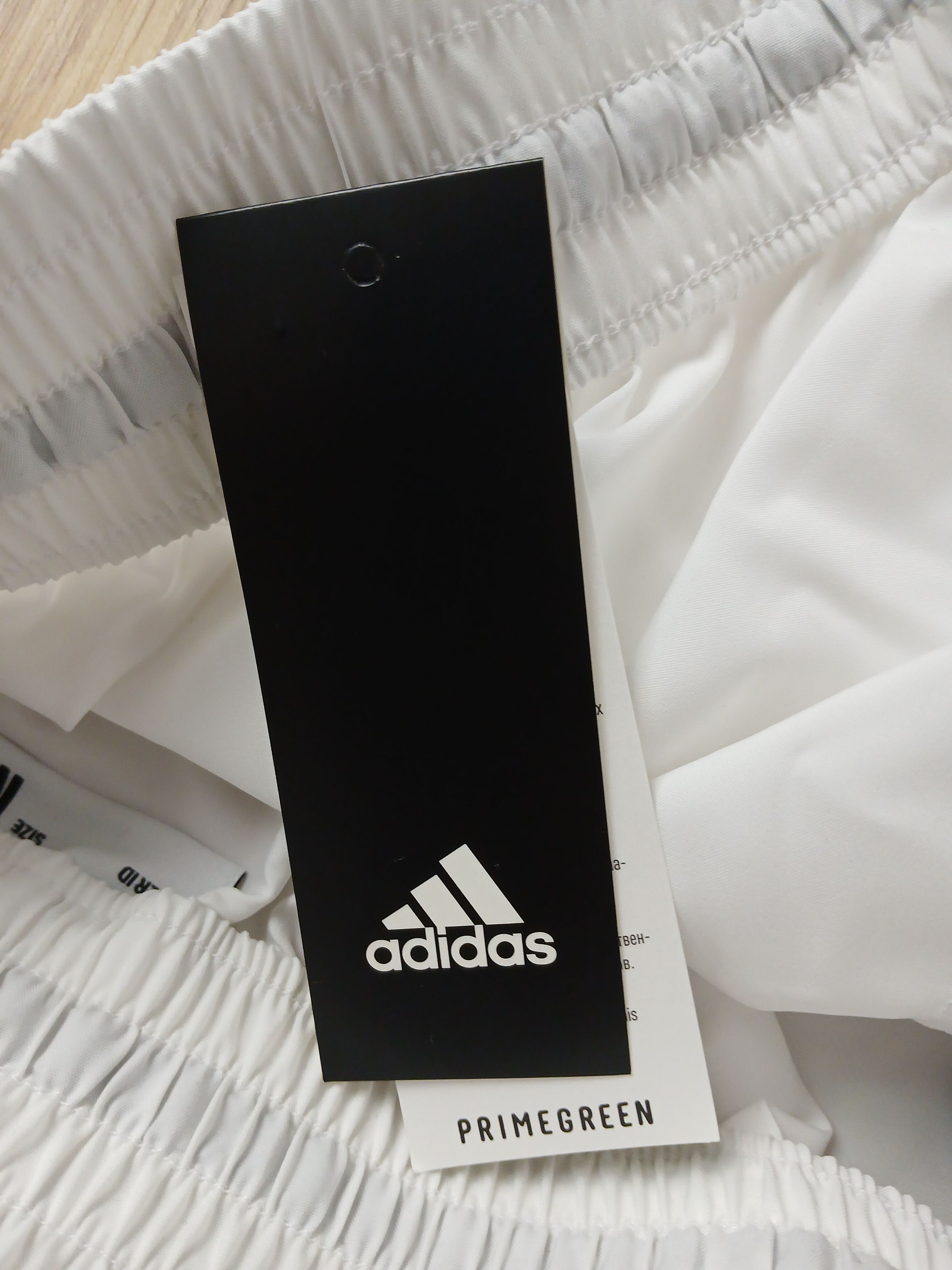 Adidas New Adidas Shorts size M Size US 30 / EU 46 - 7 Thumbnail