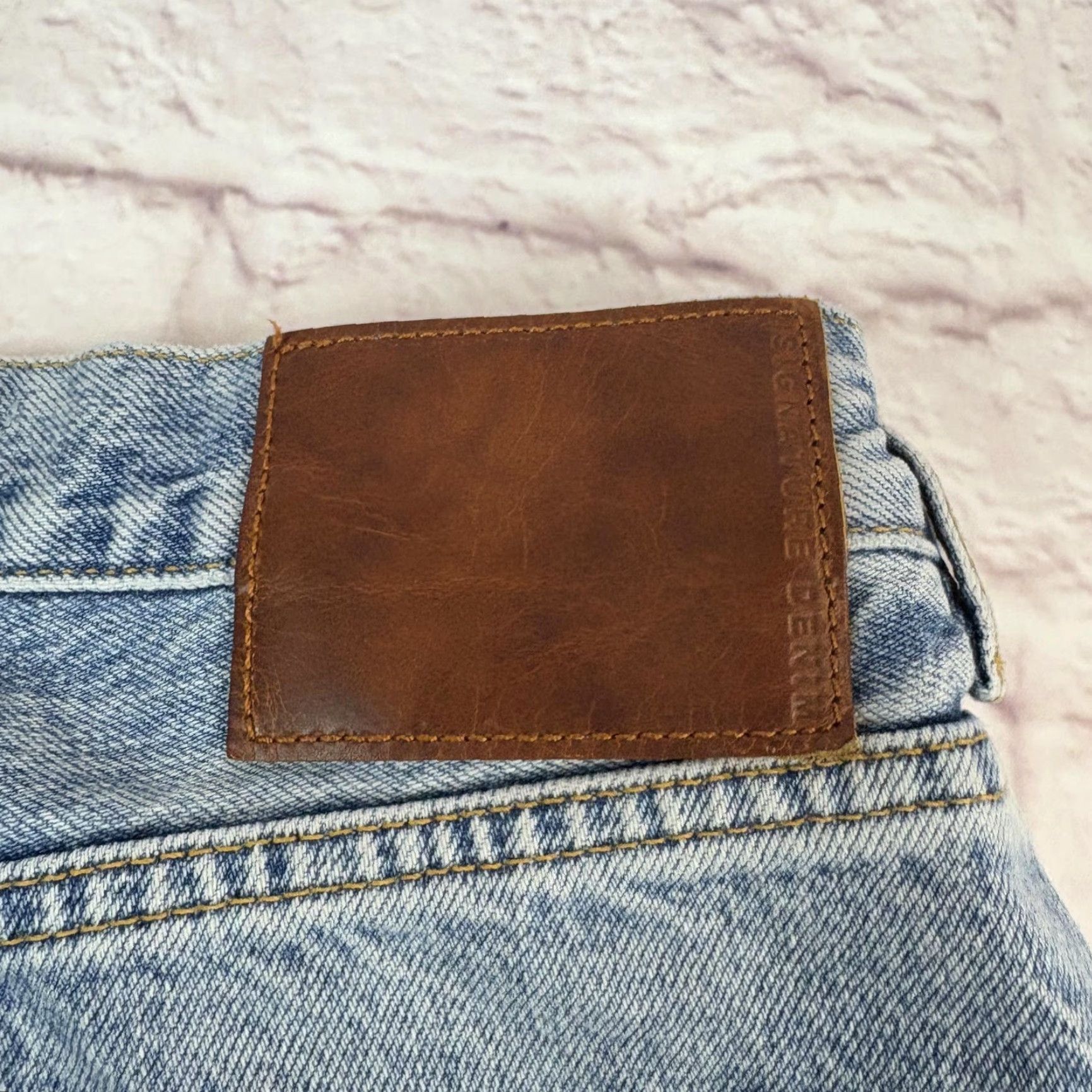 Zara VINTAGE? No. The Pepper Mom Zara Jeans Womens 8 High Rise 30x26 Blue Distressed Ripped Denim 100% Cotton Relaxed Straight Size 30" / US 8 / IT 44 - 7 Thumbnail