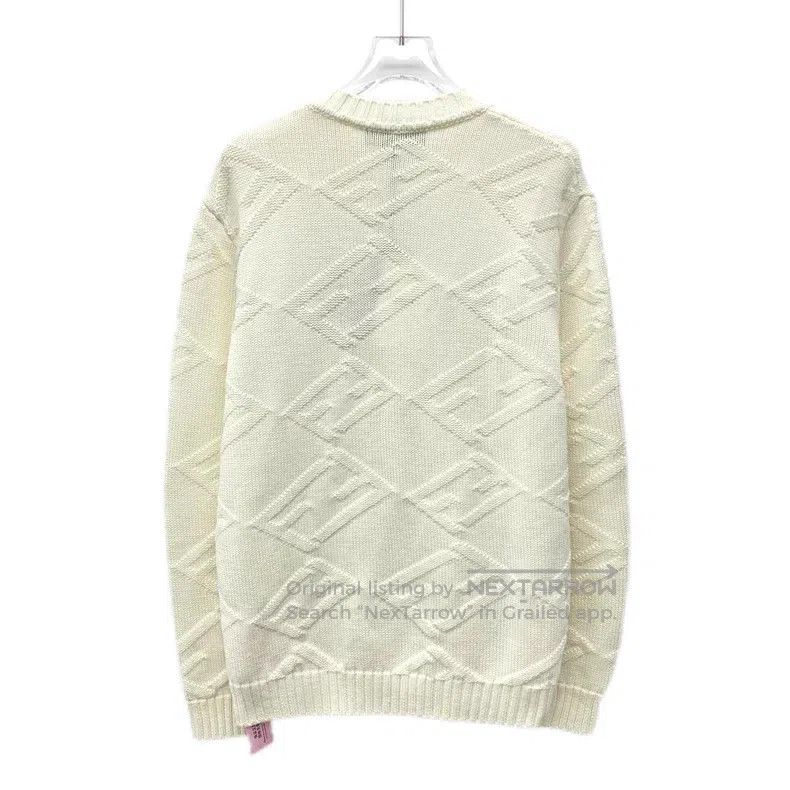 Fendi Fendi Beige logo letter embossed full-print merino wool ro Size US S / EU 44-46 / 1 - 2 Thumbnail