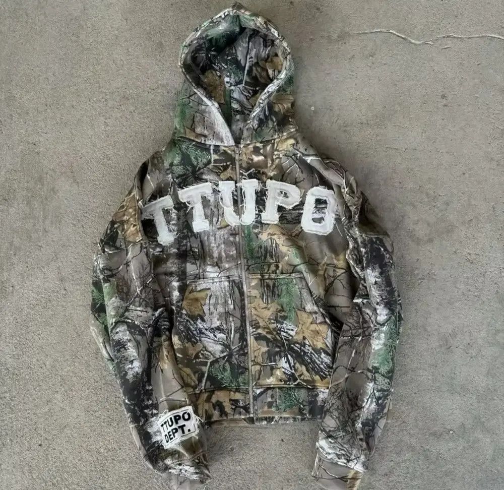 Japanese Brand Camouflage Embroidered Letter Zipper Hoodies Size US XL / EU 56 / 4 - 1 Thumbnail