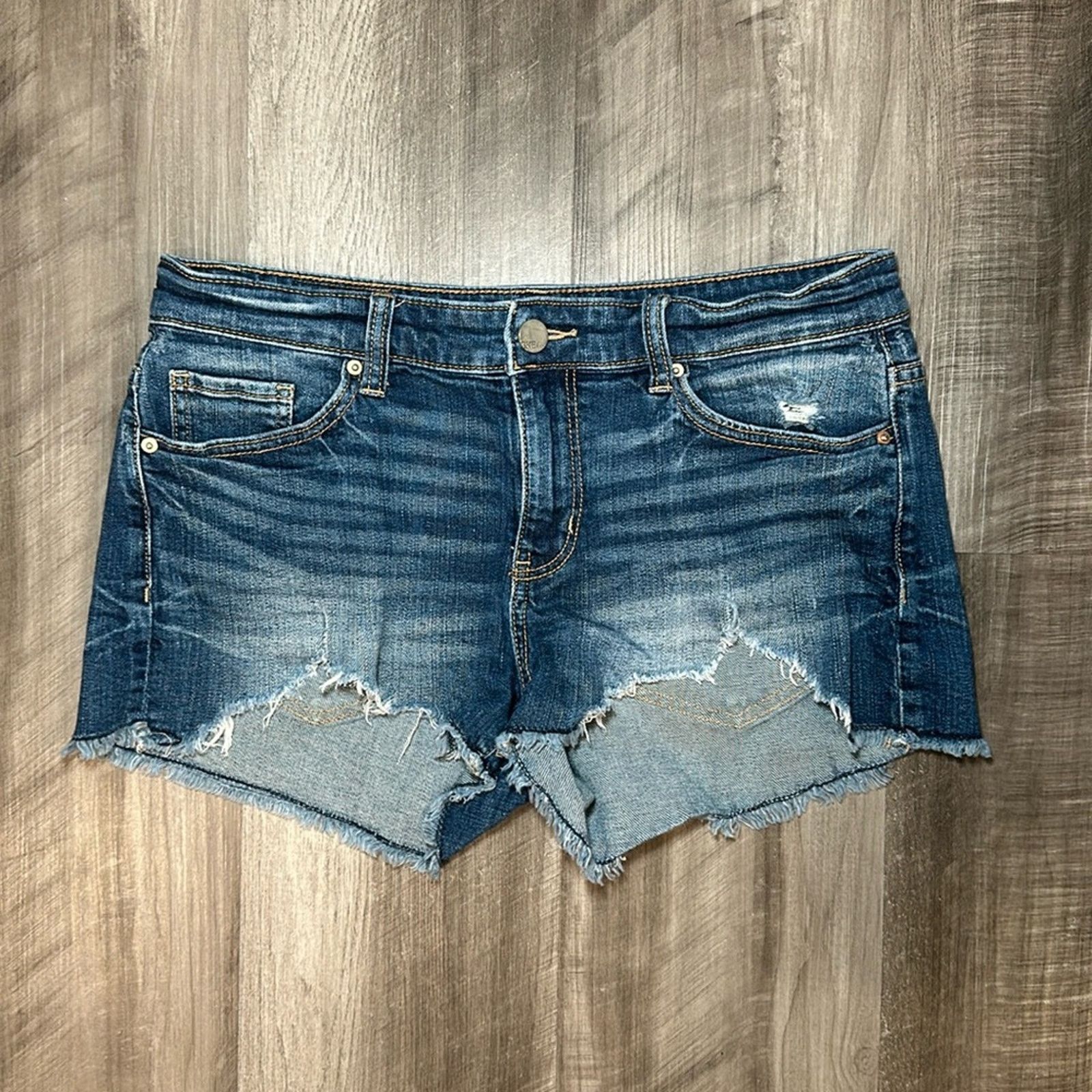BKE BKE Stella Mid-Rise Cut Off Jean Shorts - 27 Size 27" / US 4 / IT 40 - 1 Thumbnail