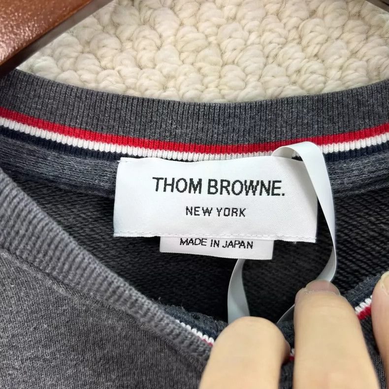Thom Browne Thom Browne size3 Gray turtleneck sweater Size US L / EU 52-54 / 3 - 3 Thumbnail