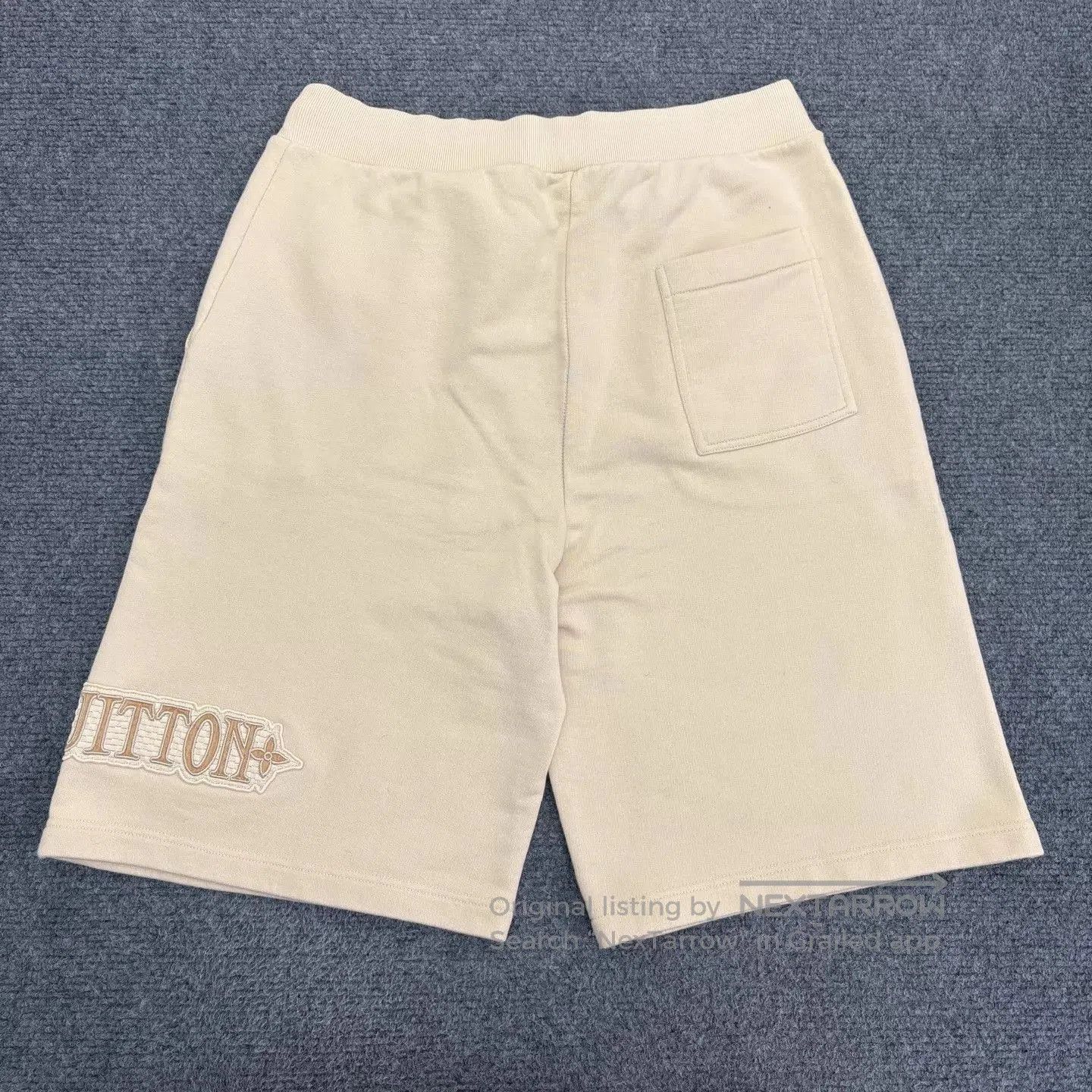 Louis Vuitton Beige Casual Shorts with Embroidered Detail - Size 34. Size US 34 / EU 50 - 2 Thumbnail