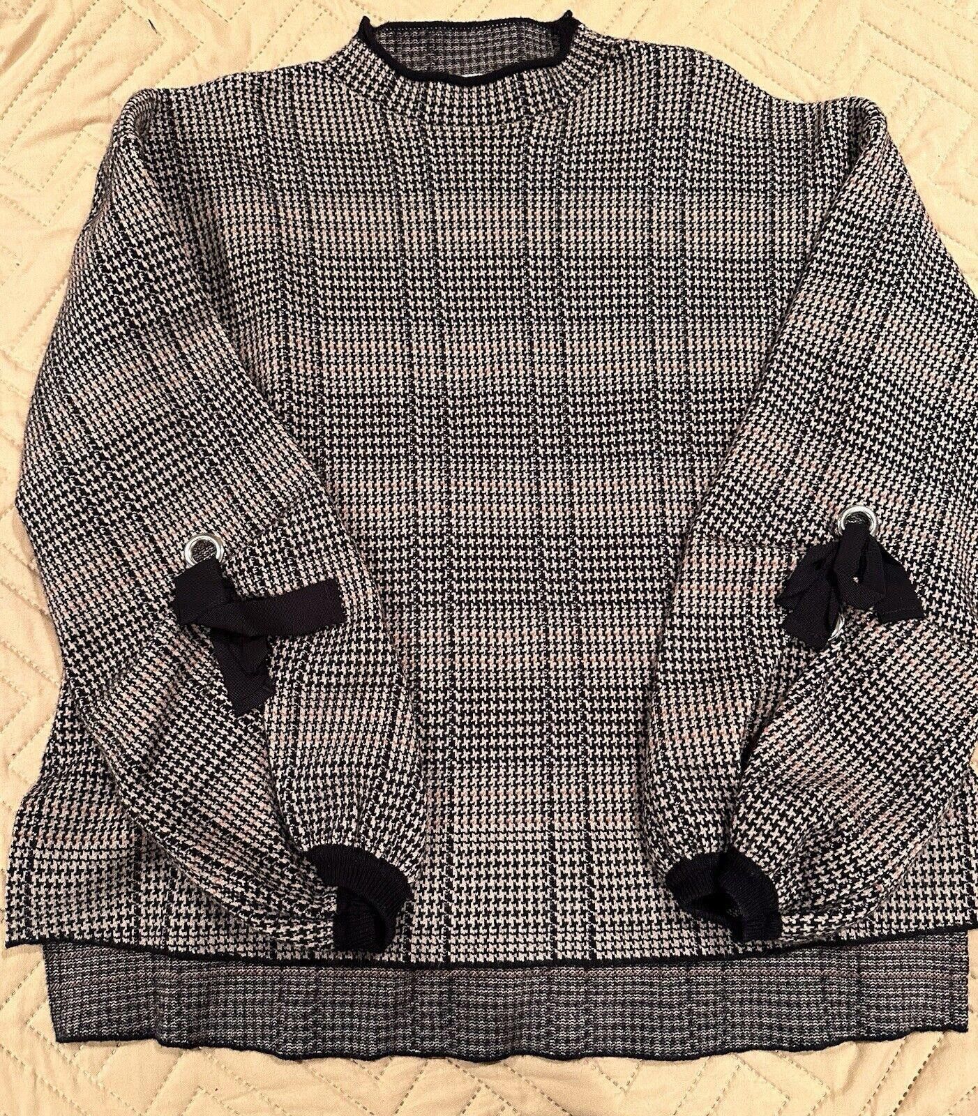 Designer Molly Bracken women's sweater S/M Tan Black Plaid Size S / US 4 / IT 40 - 1 Thumbnail