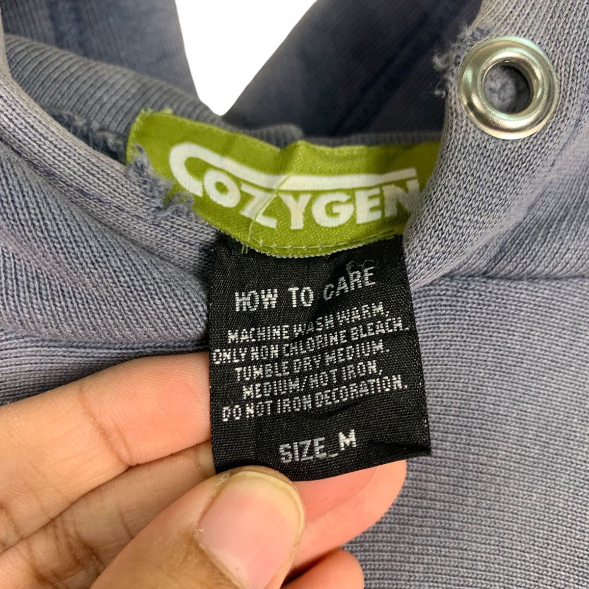 Japanese Brand Trashed COZYGEN Big Logo Pullover Hoodies #0749-C34 Size US M / EU 48-50 / 2 - 14 Thumbnail