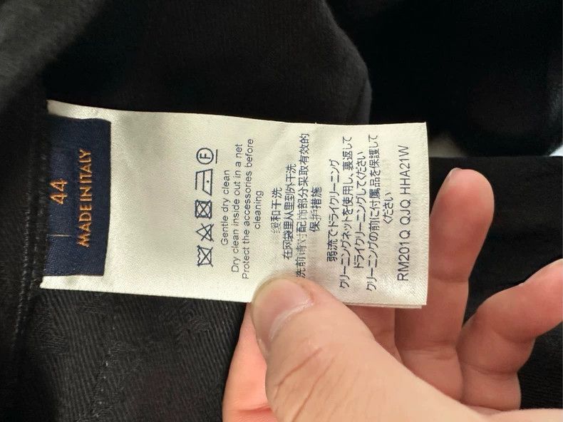 Louis Vuitton Louis Vuitton Black dark full print denim jacket 2505-Nexta Size US S / EU 44-46 / 1 - 4 Thumbnail