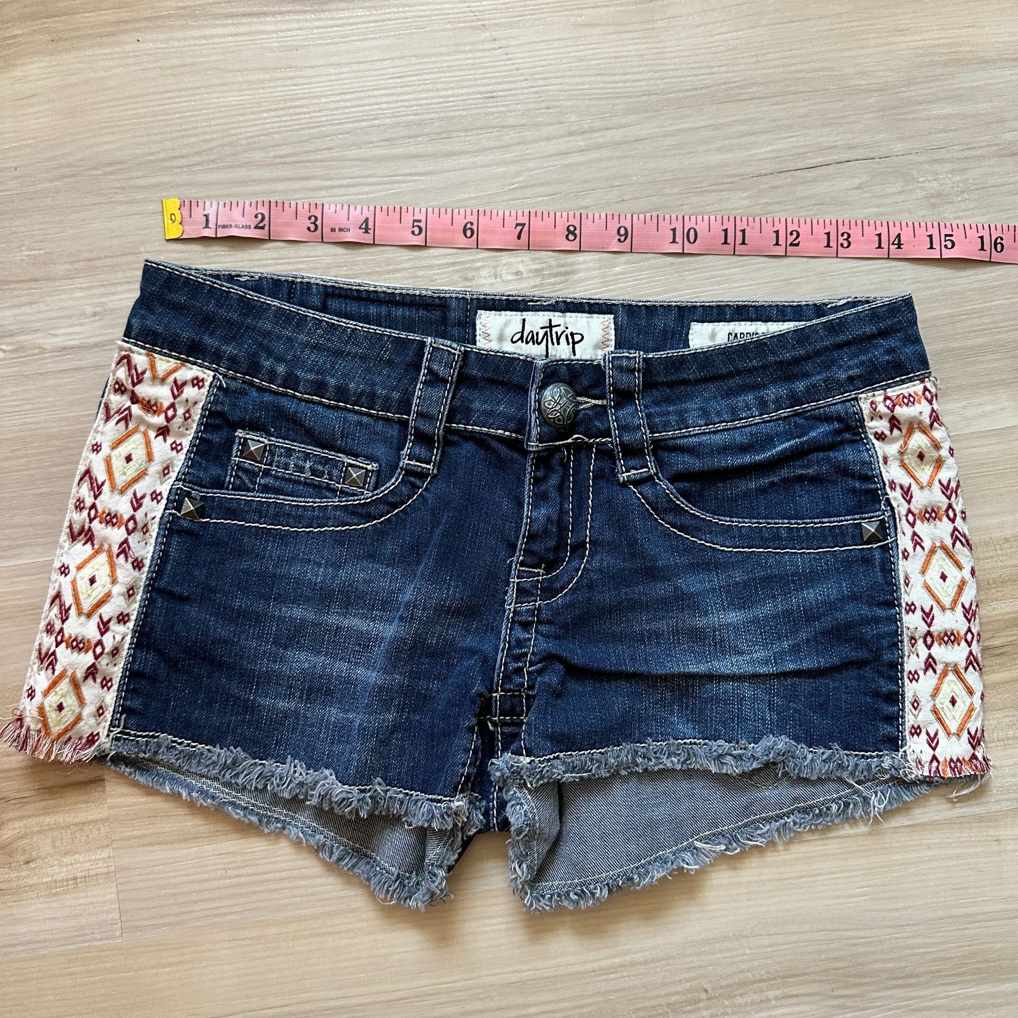 Other Daytrip Womens Denim Shorts Size 25 Capricorn Blue Distresse Size 25" / US 0 / IT 36 - 2 Thumbnail