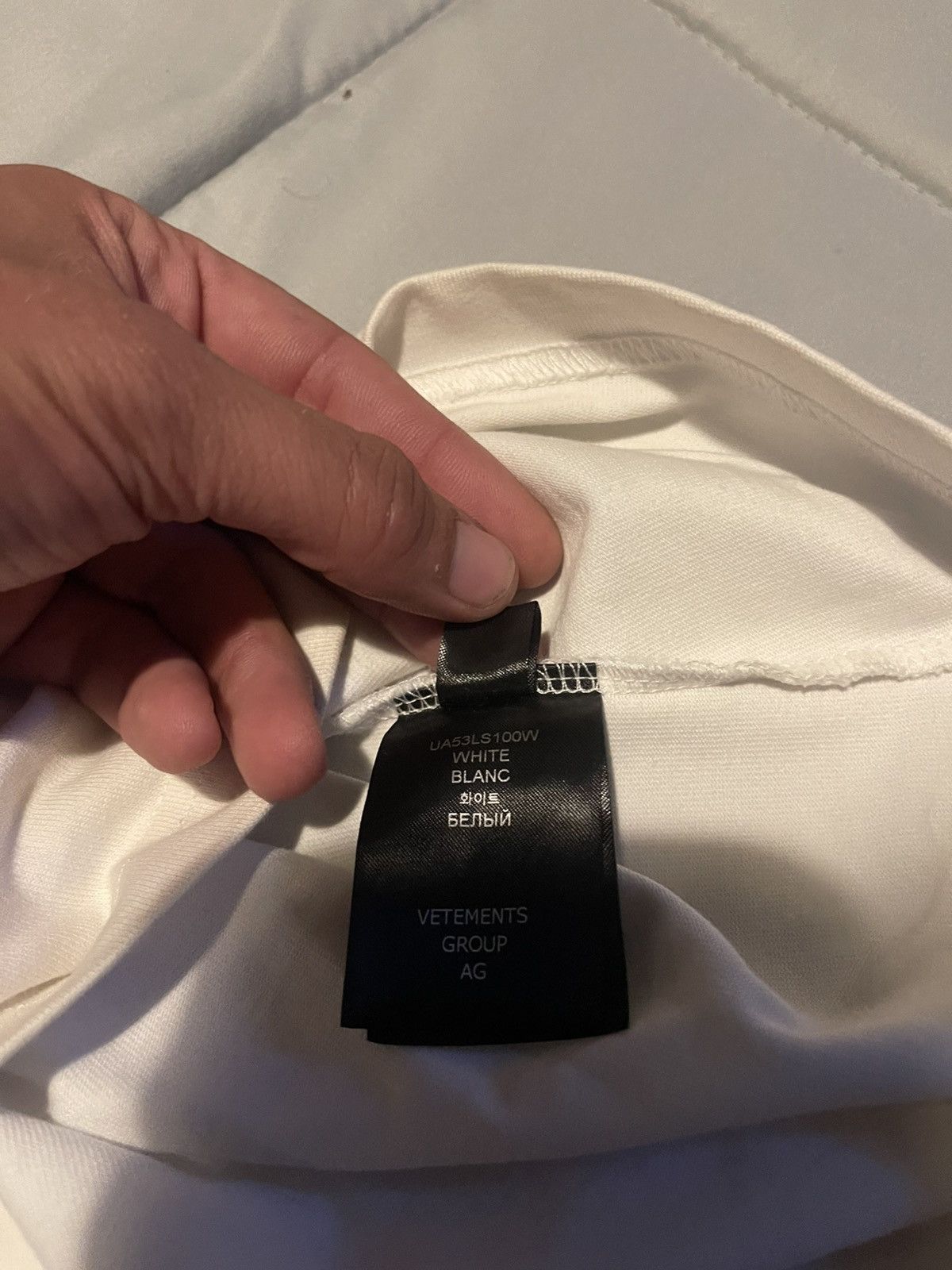 Vetements Vetements Tribal Script Longsleeve Size US XS / EU 42 / 0 - 12 Thumbnail