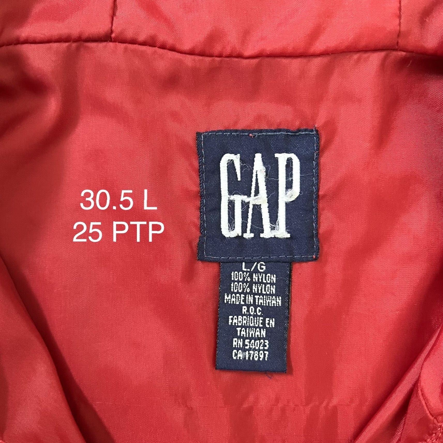 Gap VINTAGE Gap Anorak Jacket Windbreaker Nylon Red Large Men's Zip Size US L / EU 52-54 / 3 - 6 Thumbnail