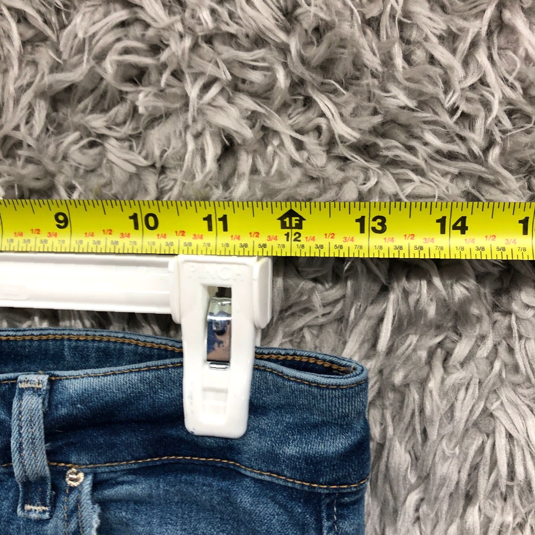 H&M H&M Jeans Skinny Size 26x28 Mens Mid Rise Dark Wash Blue Denim Distressed &Denim Jeans Size US 26 / EU 42 - 2 Thumbnail