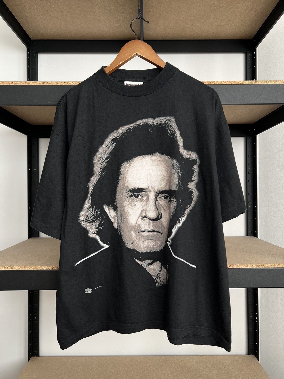 Band Tees Vintage 1997 Johnny Cash European Tour Black T-shirt Size US XL / EU 56 / 4 - 1 Thumbnail