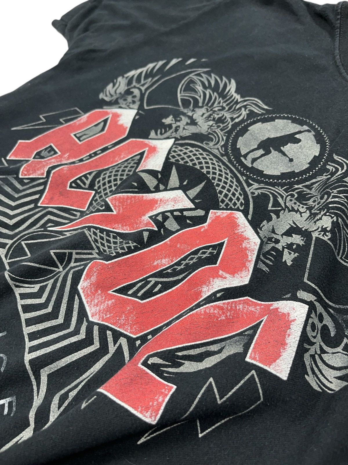 AC/DC × Band Tees × Vintage Vintage AC/DC Black Ice 00s Rock Band T-shirt Size US L / EU 52-54 / 3 - 5 Thumbnail