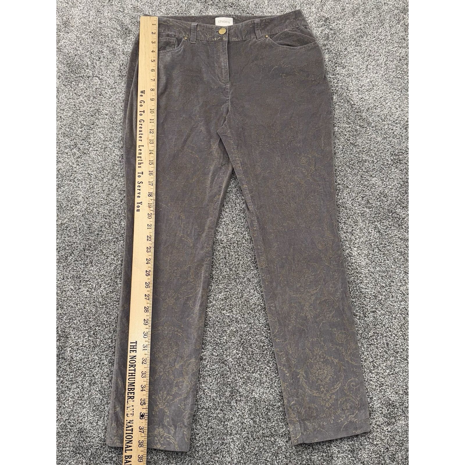 Chicos Chicos Pants Women 0 Whimsigoth Velvet Baroque Embellished Size 25" / US 0 / IT 36 - 2 Thumbnail