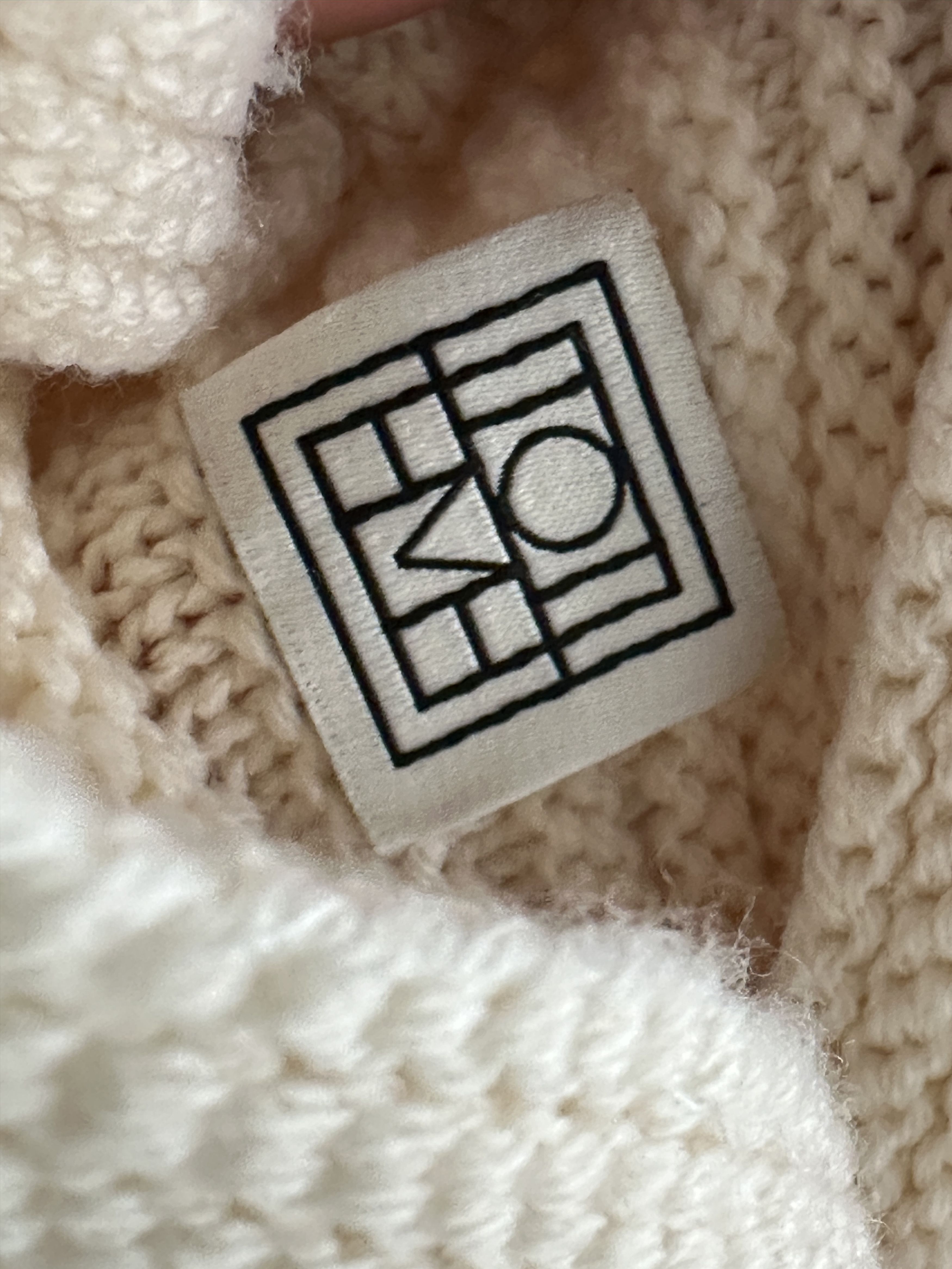 Toteme Toteme Chunky Rib Knit Wool Drop Shoulder Sweater Size XS Size XS / US 0-2 / IT 36-38 - 6 Thumbnail