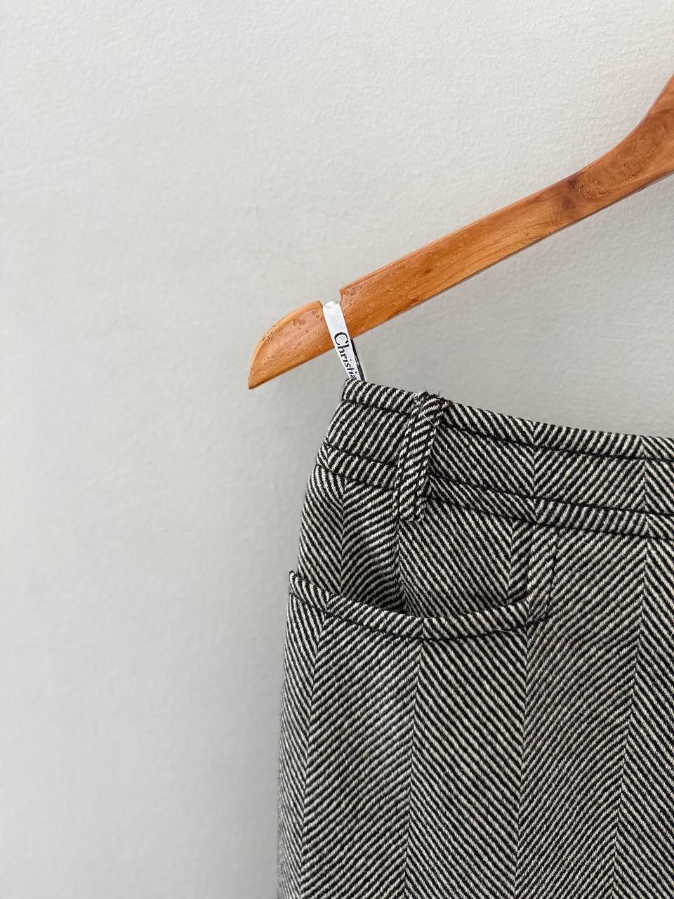 Dior Christian Dior boutique wool skirt Size 26" / US 2 / IT 38 - 3 Thumbnail