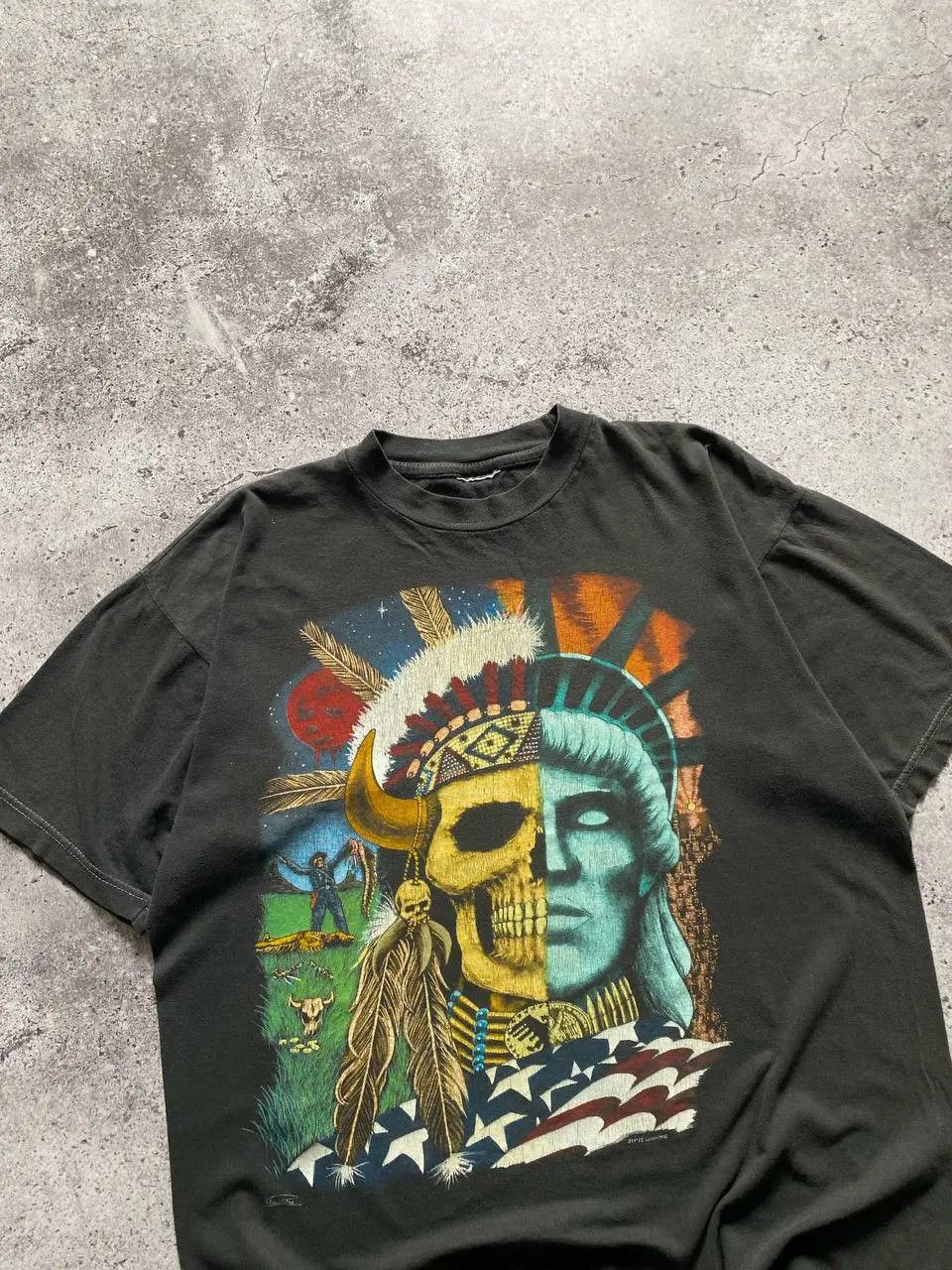Other VINTAGE 90s ZIP IT LONDON SKELETON NYC T SHIRT VERY RARE Size US L / EU 52-54 / 3 - 3 Thumbnail