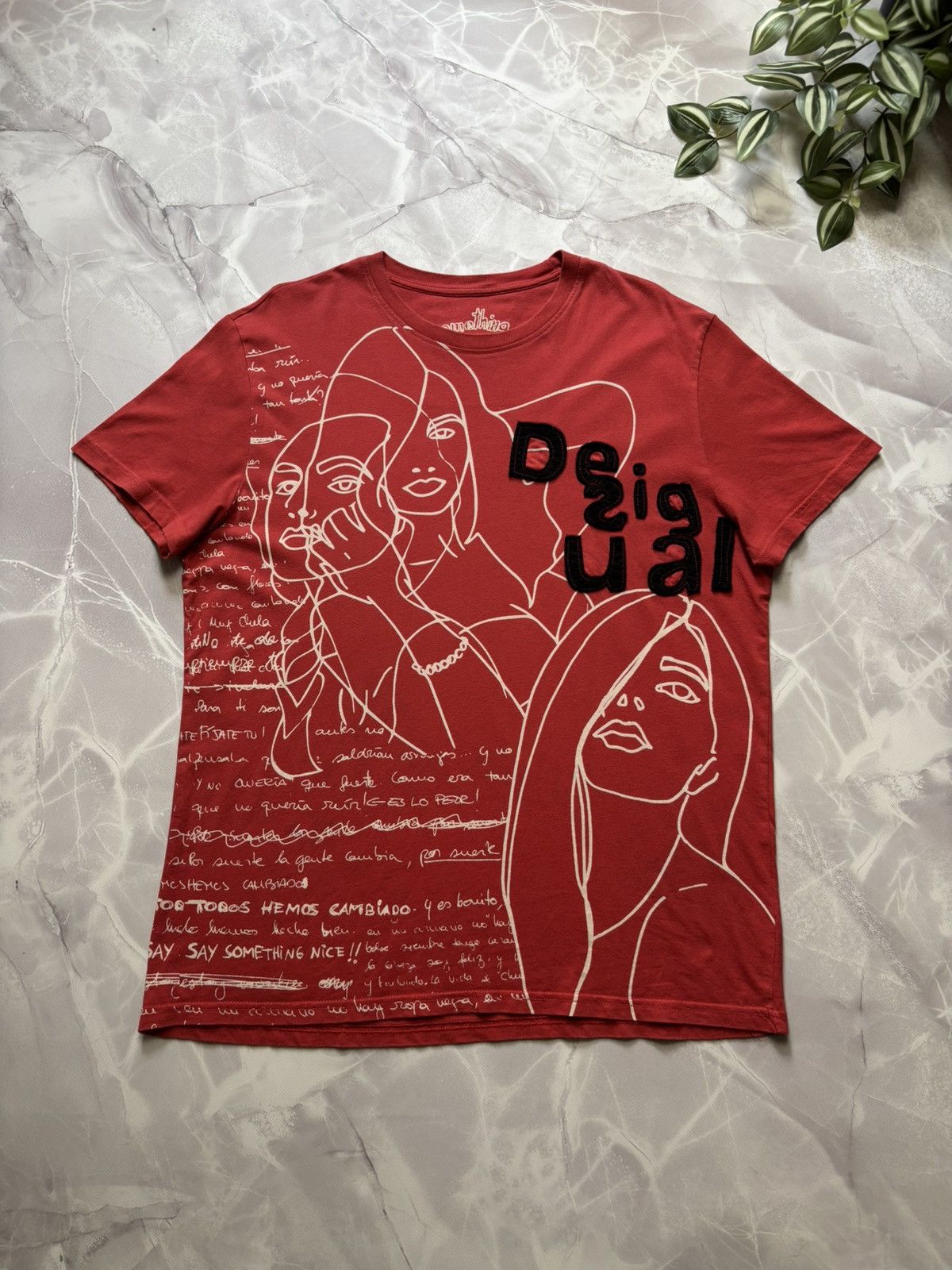 Desigual Desigual Faces Abstract Graphic T-Shirt Red Cotton Mens XL Size US XL / EU 56 / 4 - 1 Thumbnail