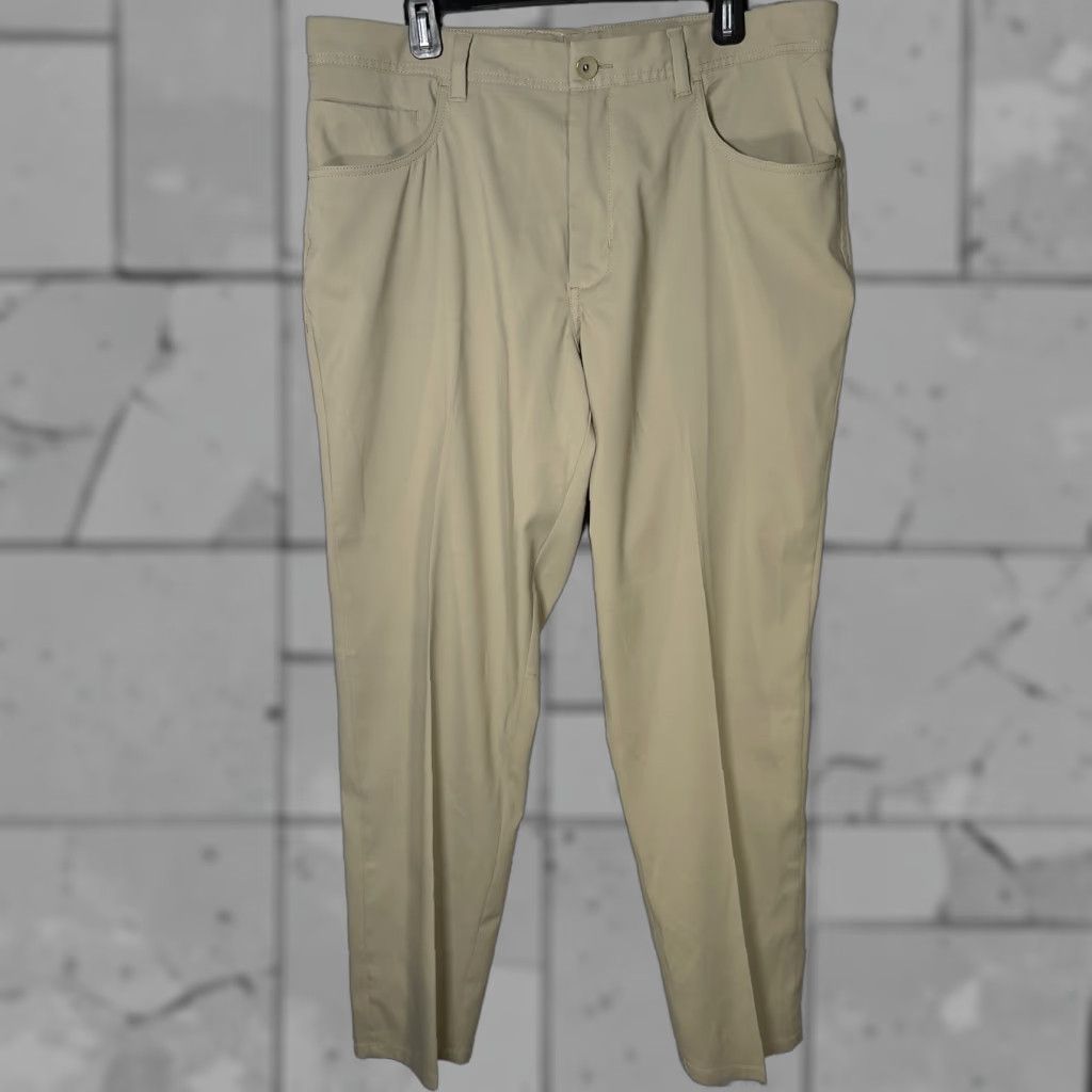 Tommy Bahama Tommy Bahama Pants Mens 38x30 Chino Polyester Blend Beige Casual Regular Size 38 30 Mens Size US 38 / EU 54 - 1 Thumbnail