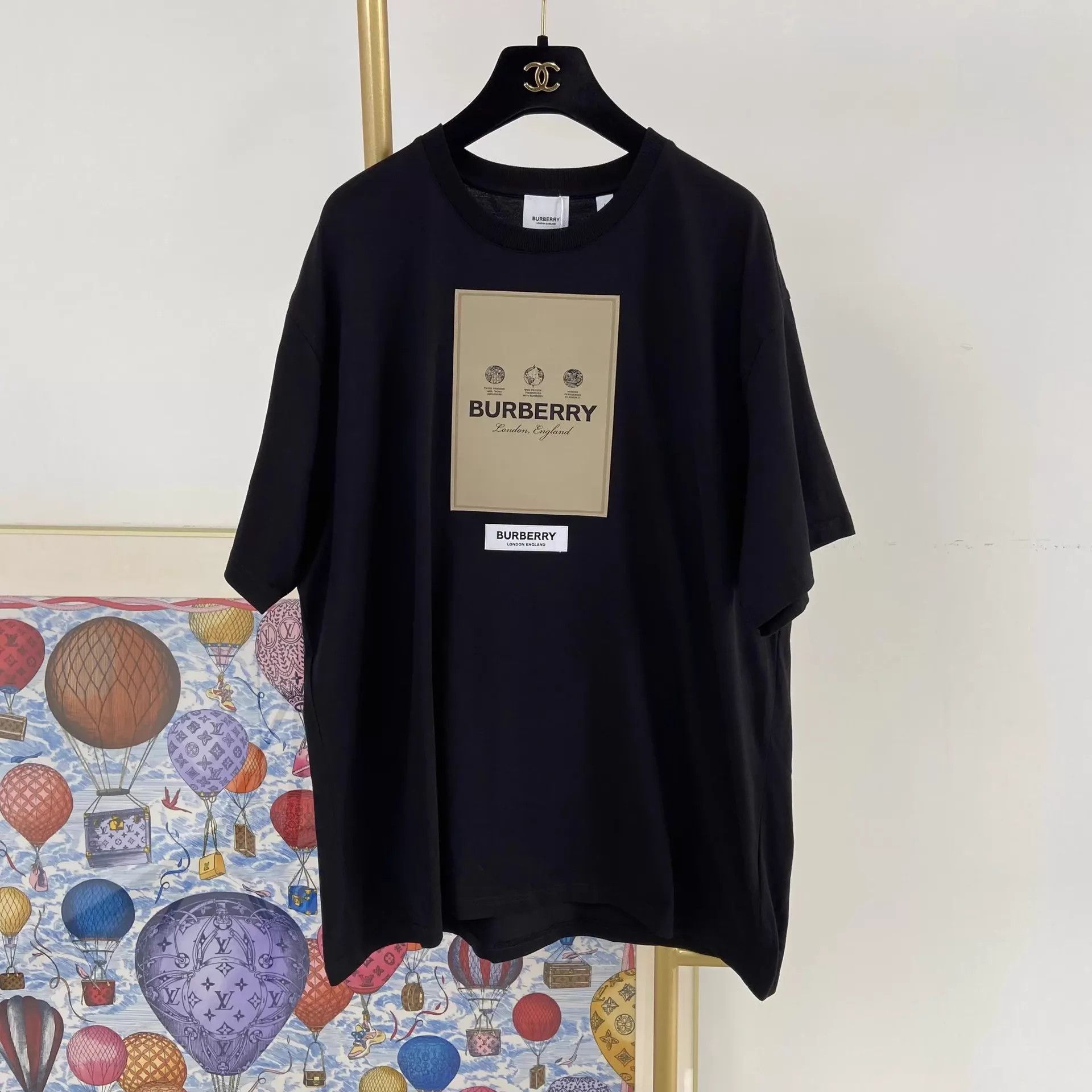 Burberry Burberry white logo T-shirt L Size US L / EU 52-54 / 3 - 2 Thumbnail
