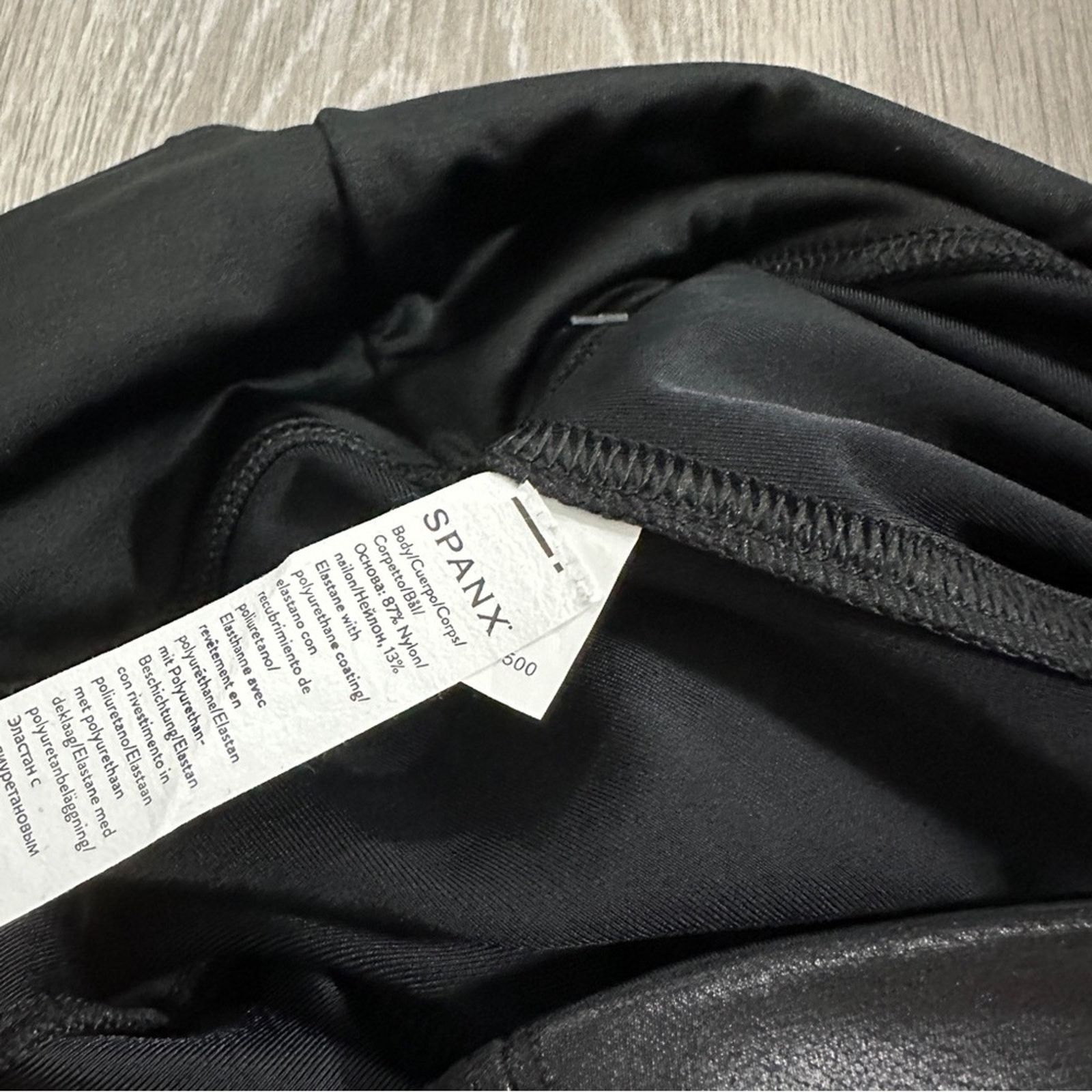 Spanx Spanx Faux Leather Mid Rise Moto Leggings in Very Black Sz M Size 25" / US 0 / IT 36 - 10 Thumbnail