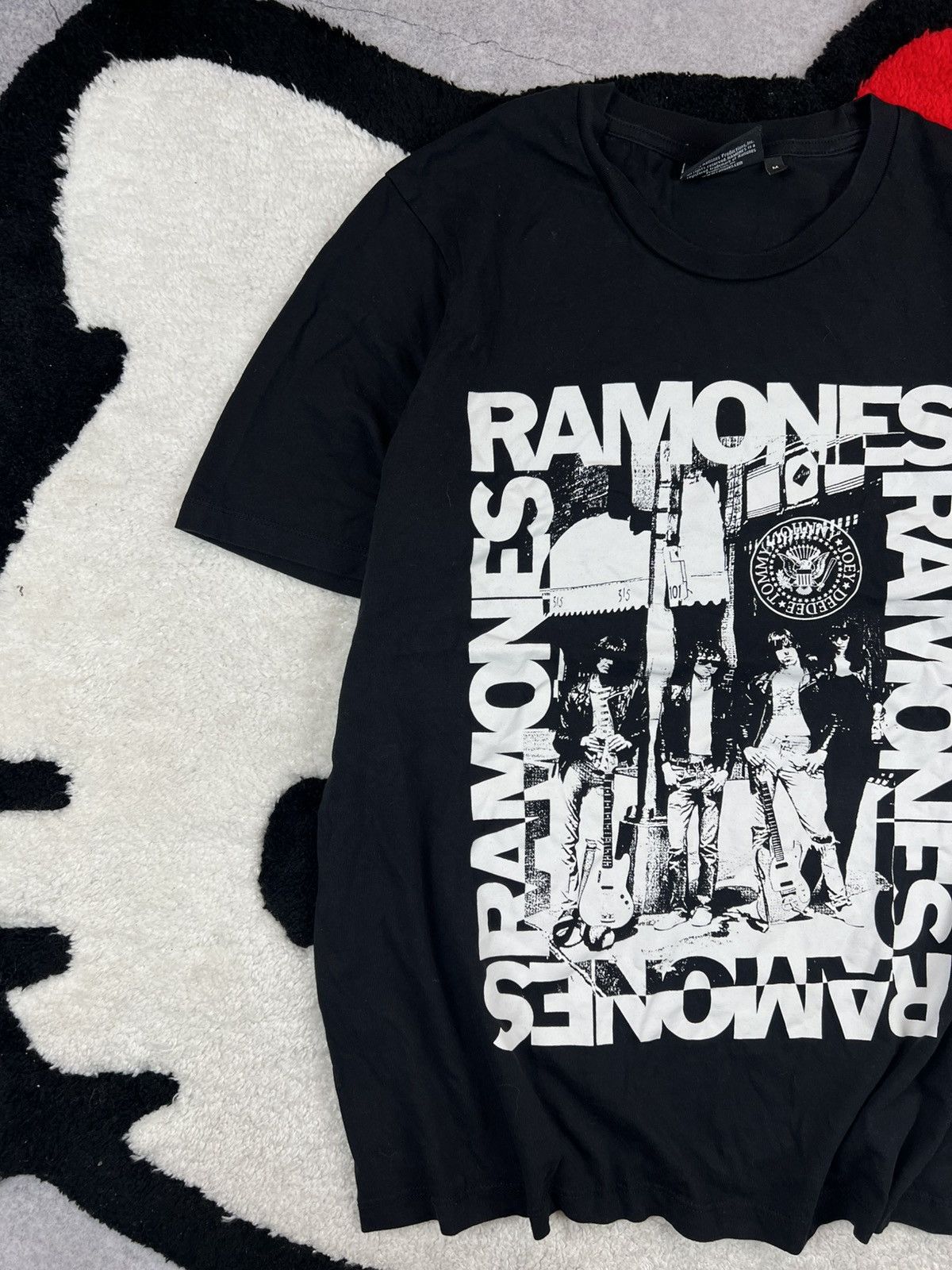 Band Tees Vintage Ramones Band Rock Japanese Gothic Y2K Tee Shirt Size US M / EU 48-50 / 2 - 2 Thumbnail