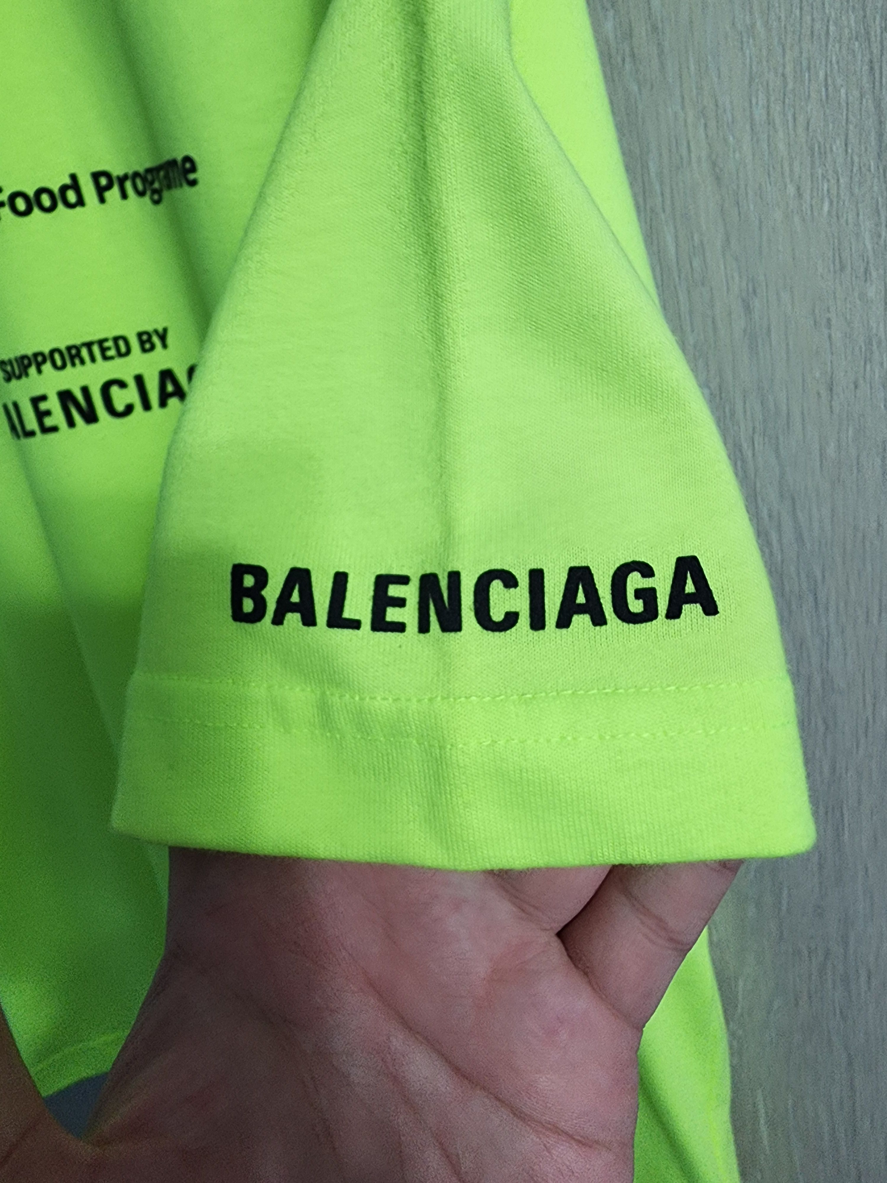 Balenciaga World Food Programme T-Shirt Size US XL / EU 56 / 4 - 5 Thumbnail