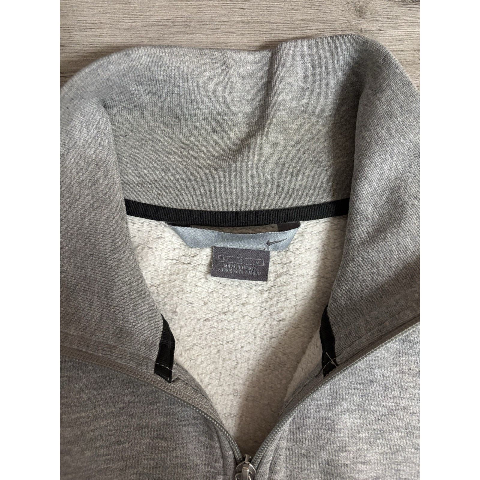 Nike Vintage Y2K Nike Athletics Full Zip Jacket Gray L Silver Tab Size US L / EU 52-54 / 3 - 6 Thumbnail