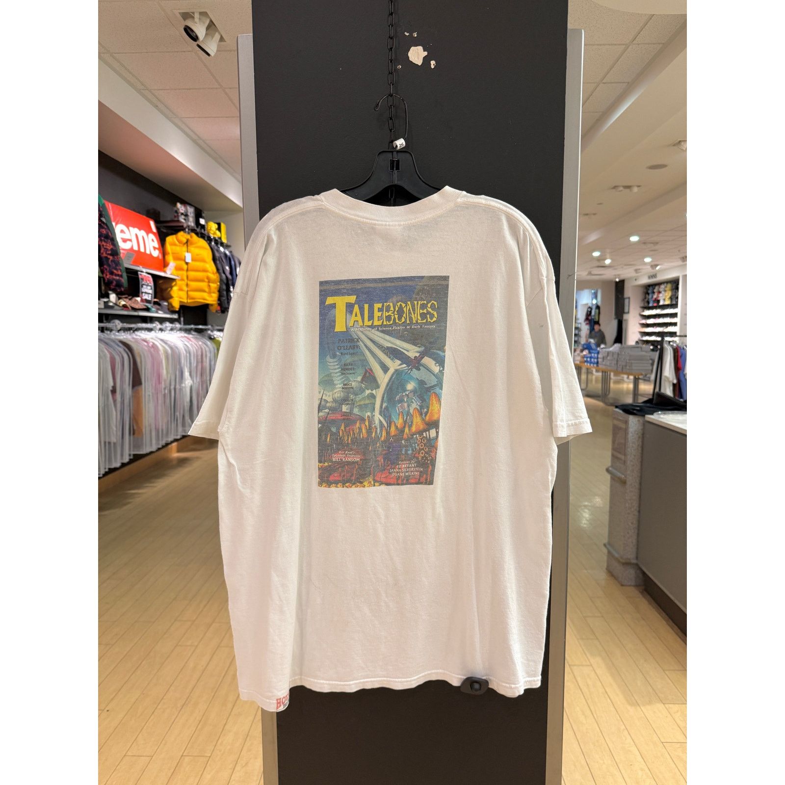 Vintage 90s Talebones Vintage Science Fiction Magazine Tee Shirt Size US XL / EU 56 / 4 - 2 Thumbnail