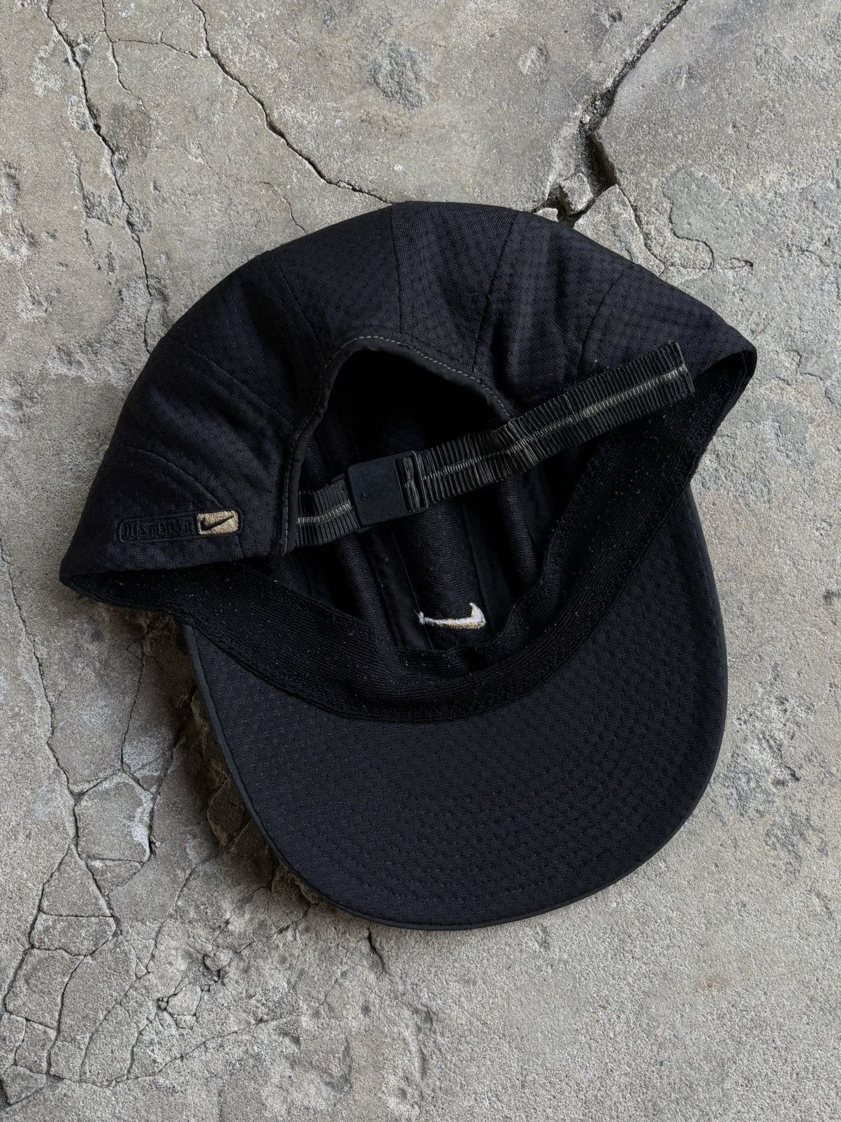 Nike Vintage Nike Tailwind 7 Panel Size FreeSize Size ONE SIZE - 2 Thumbnail