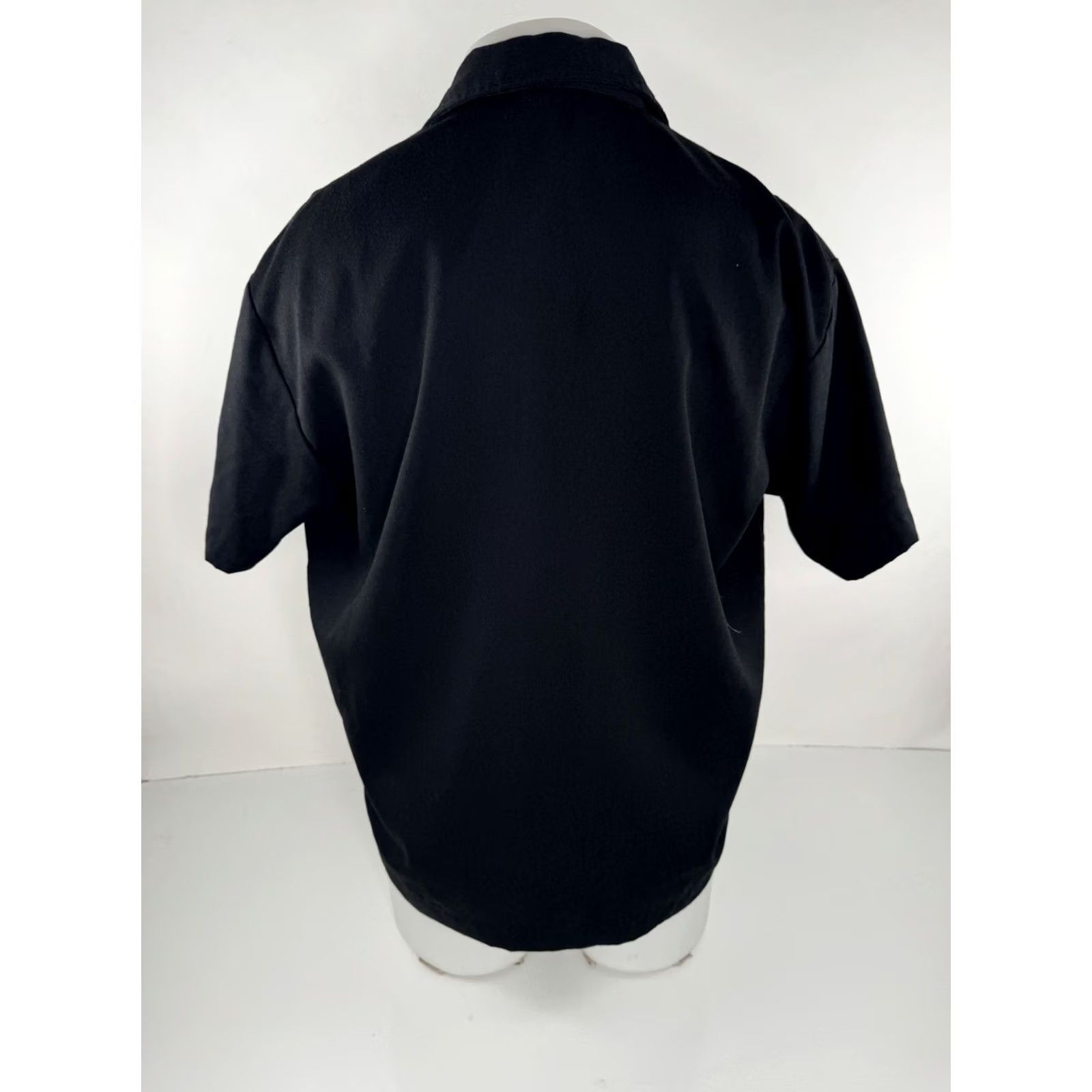 Vintage Steady Shirt Mens S Black Button-Up Short Sleeve Collared Racing Rat Pack V8 Buttons Hot Rod EXCELLENT Size US S / EU 44-46 / 1 - 2 Thumbnail
