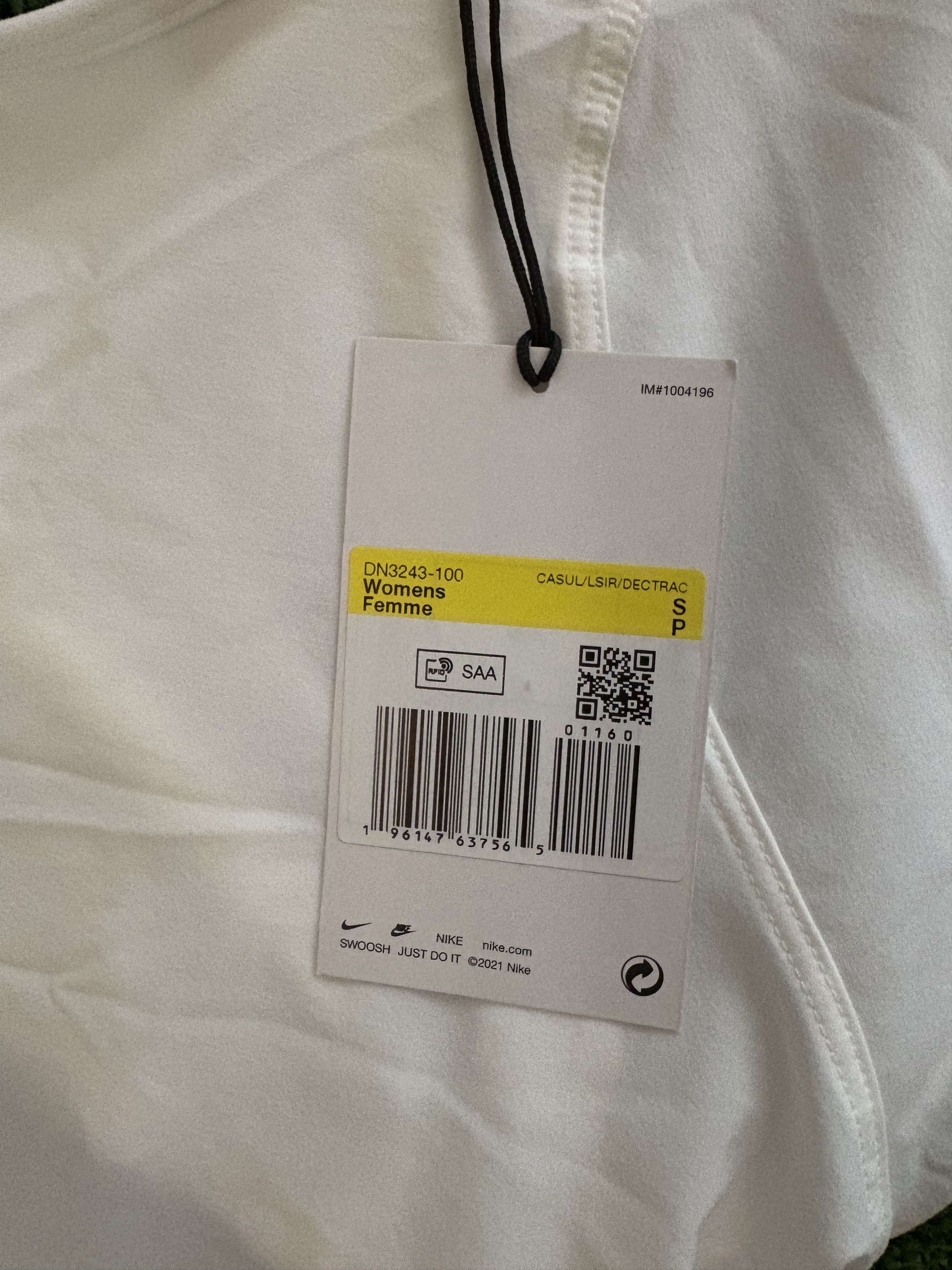 Jacquemus × Nike Jacquemus x Nike "La Robe" Size S / US 4 / IT 40 - 4 Thumbnail