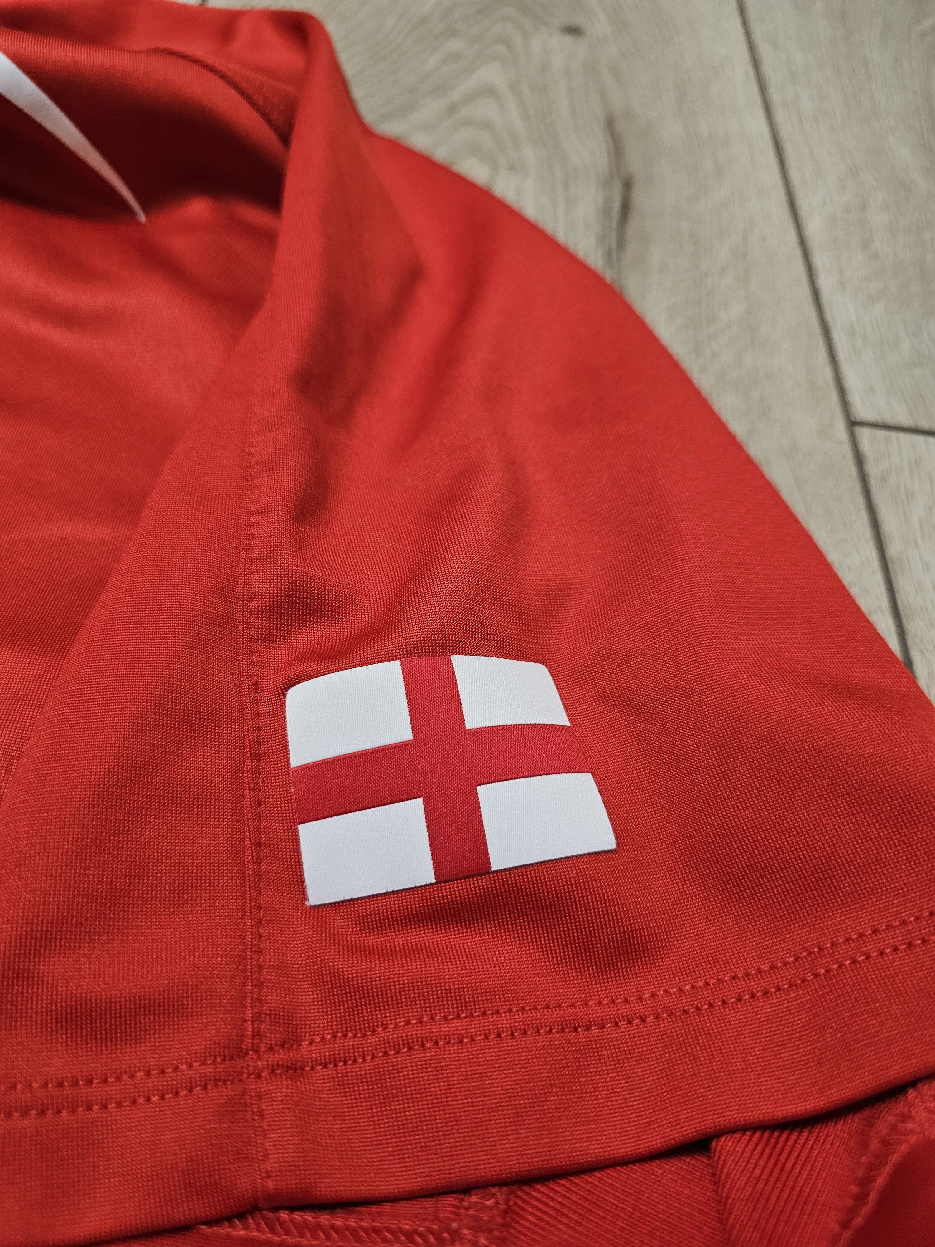 Nike ENGLAND RUGBY JERSEY VINTAGE AWAY RED SHIRT RUGBY JERSEY Size US XL / EU 56 / 4 - 5 Thumbnail