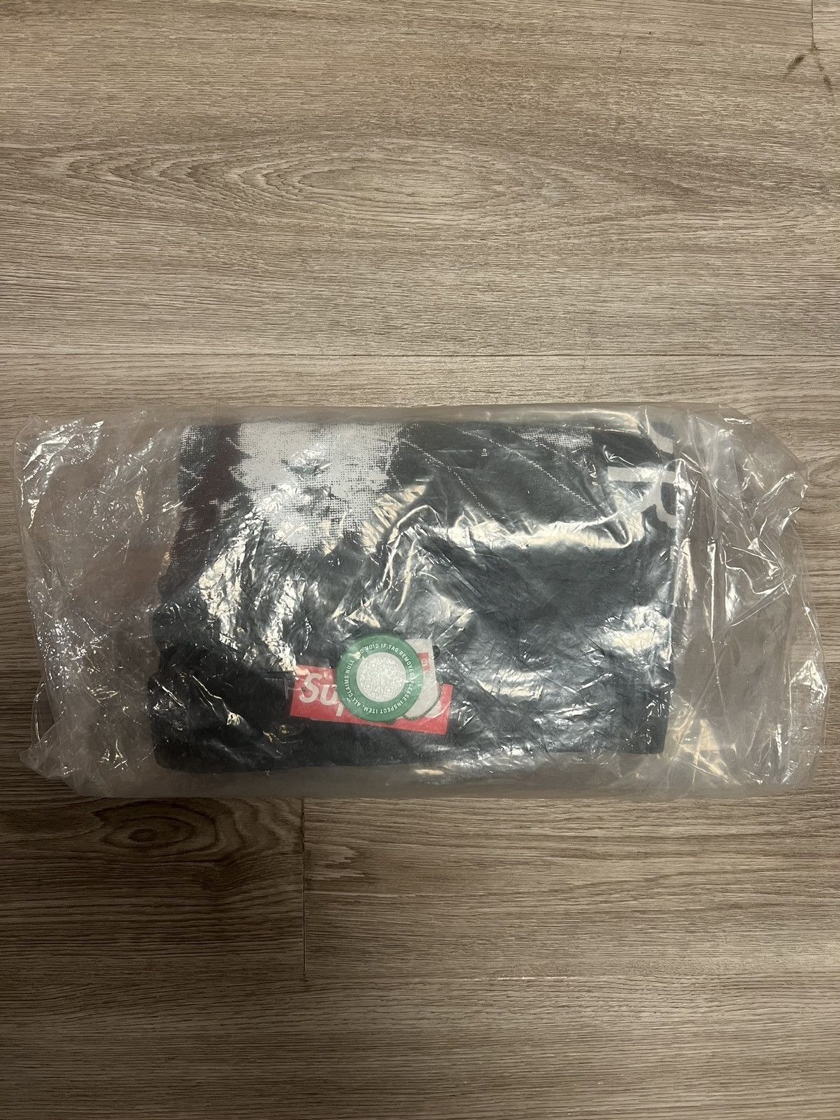 Supreme × Vintage Supreme Mona Lisa Tee Black Size XL Size US XL / EU 56 / 4 - 2 Thumbnail