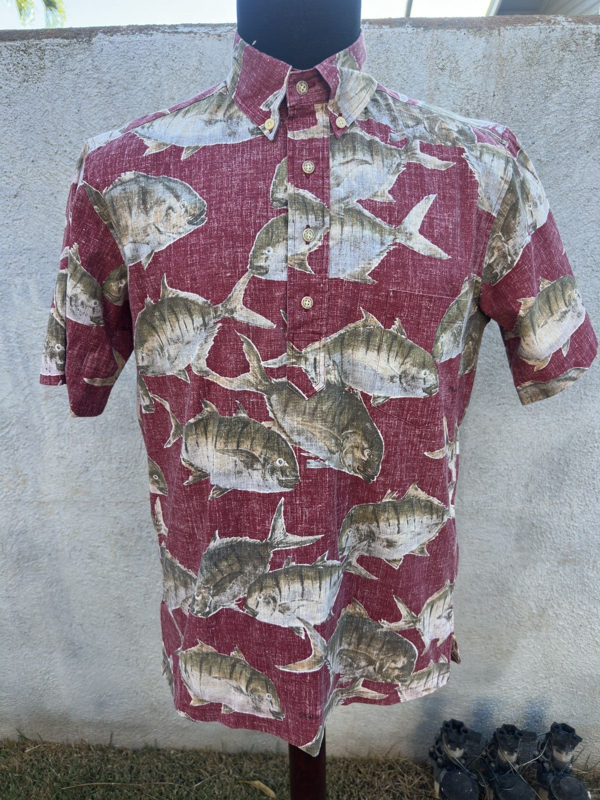 Reyn Spooner Men's S Red Fish Print Gyotaku Nappi Hawaiian