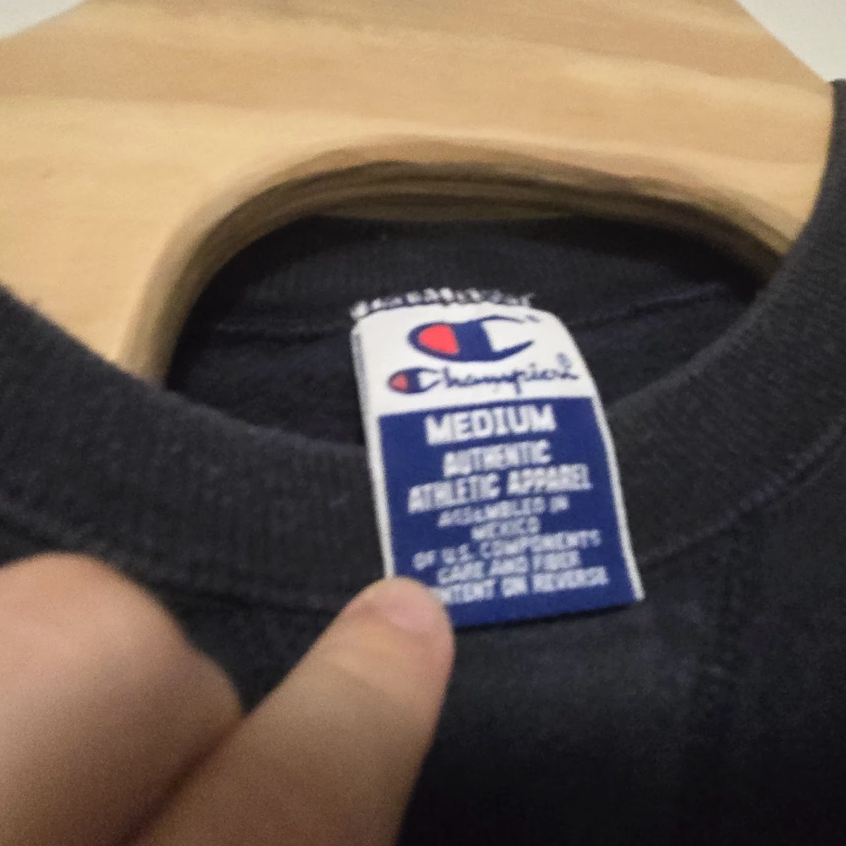 Champion VINTAGE Champion Sweatshirt Navy Blue Men’s Size Medium Blank 90's Y2k Size US M / EU 48-50 / 2 - 5 Thumbnail
