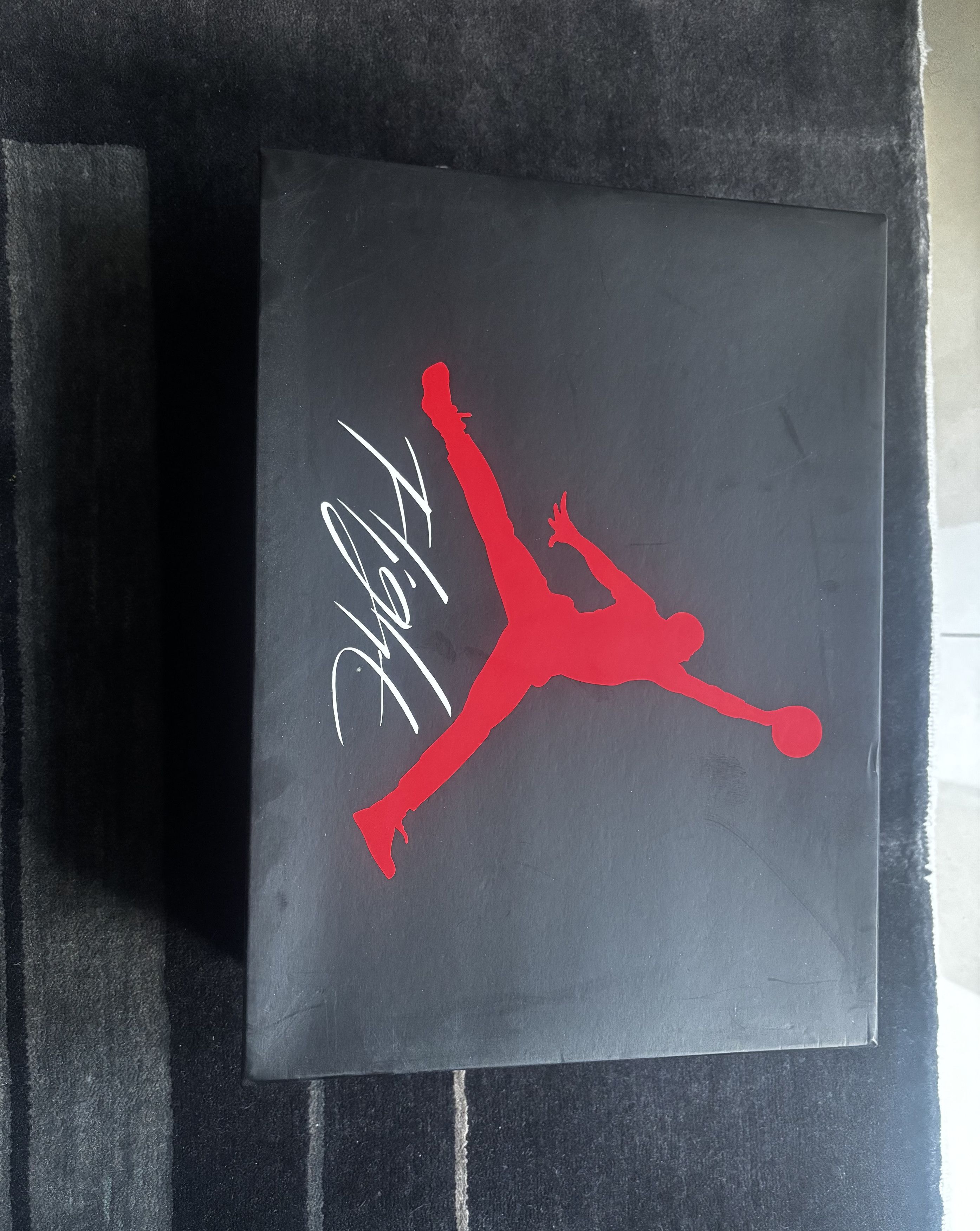 Jordan Brand Nike Air Jordan 4 Retro Cool Grey 2019 US11/EU45 Size US 11 / EU 44 - 4 Thumbnail