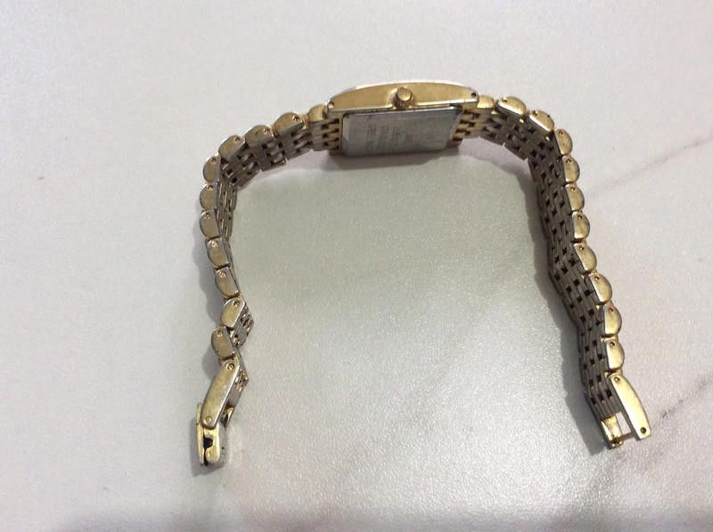 Designer Limit black dial gold bracelet watch Size ONE SIZE - 4 Thumbnail