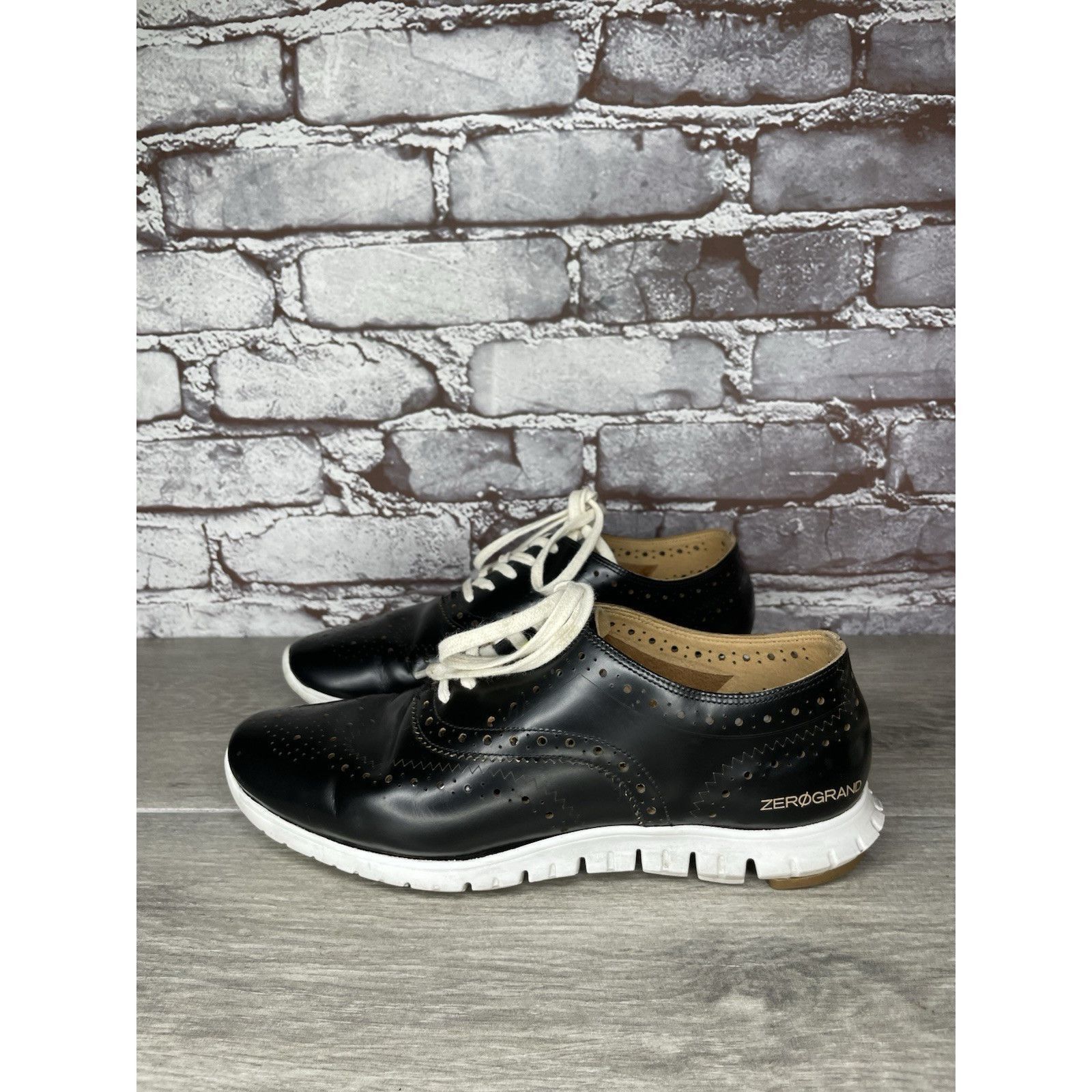Cole Haan Cole Haan Zerogrand Black Leather Lace Up Wing Oxfords Women Size US 7 / IT 37 - 8 Thumbnail