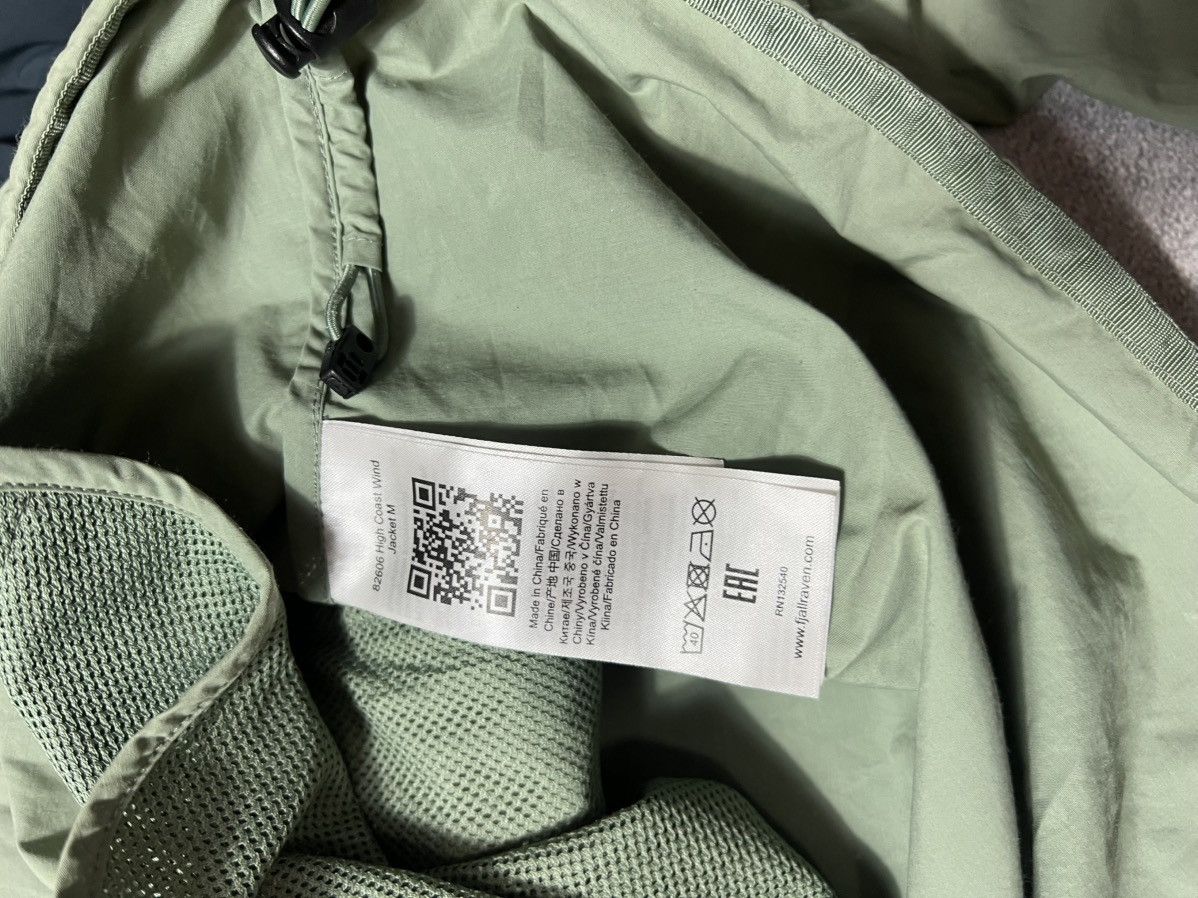 Other Fjall Raven HIGH COAST WIND JACKET L Size US L / EU 52-54 / 3 - 5 Thumbnail